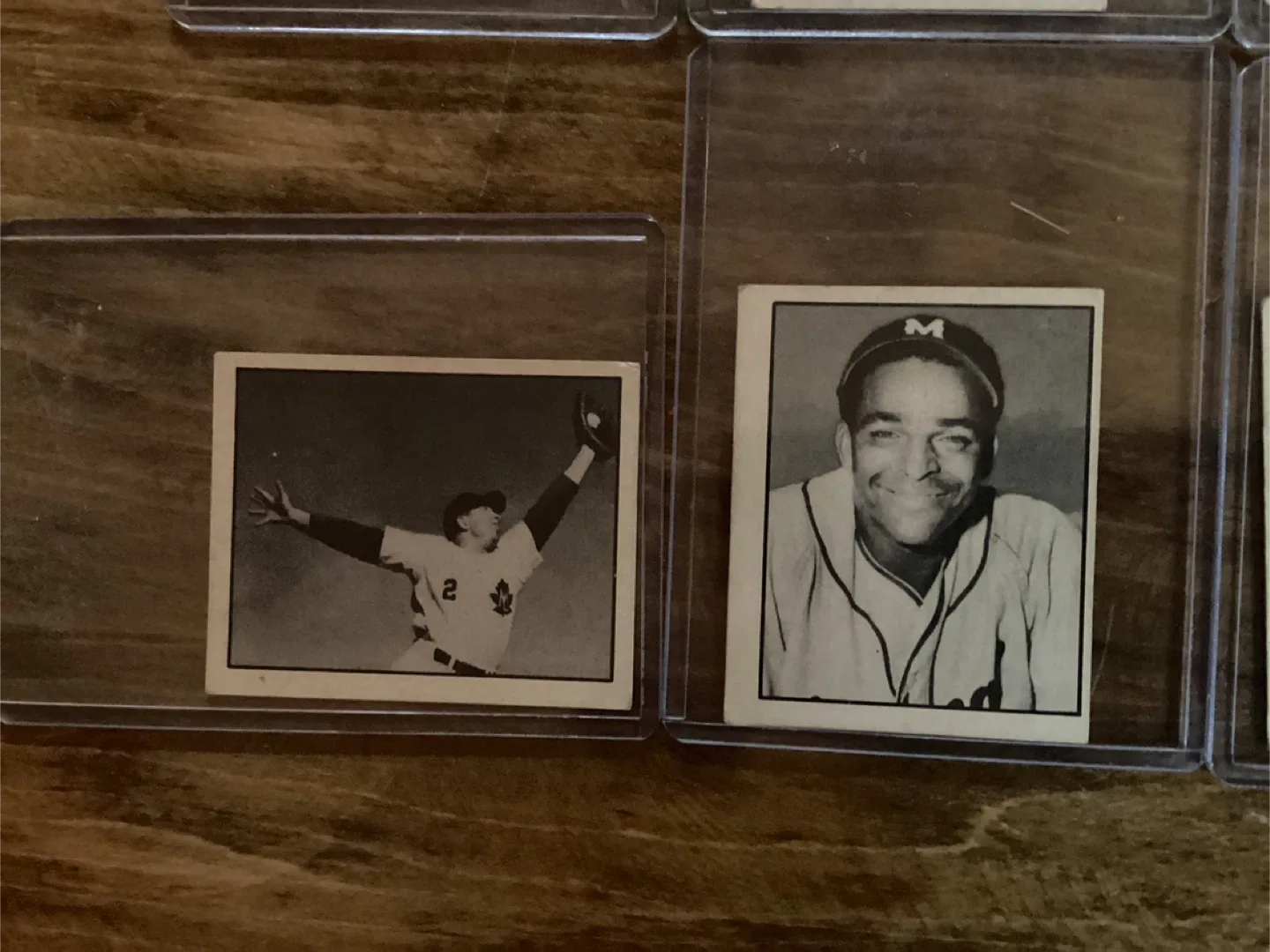 8. 1952 FROSTADE Toronto Maple Leafs & Montreal Royals  Cards image indicator(4)