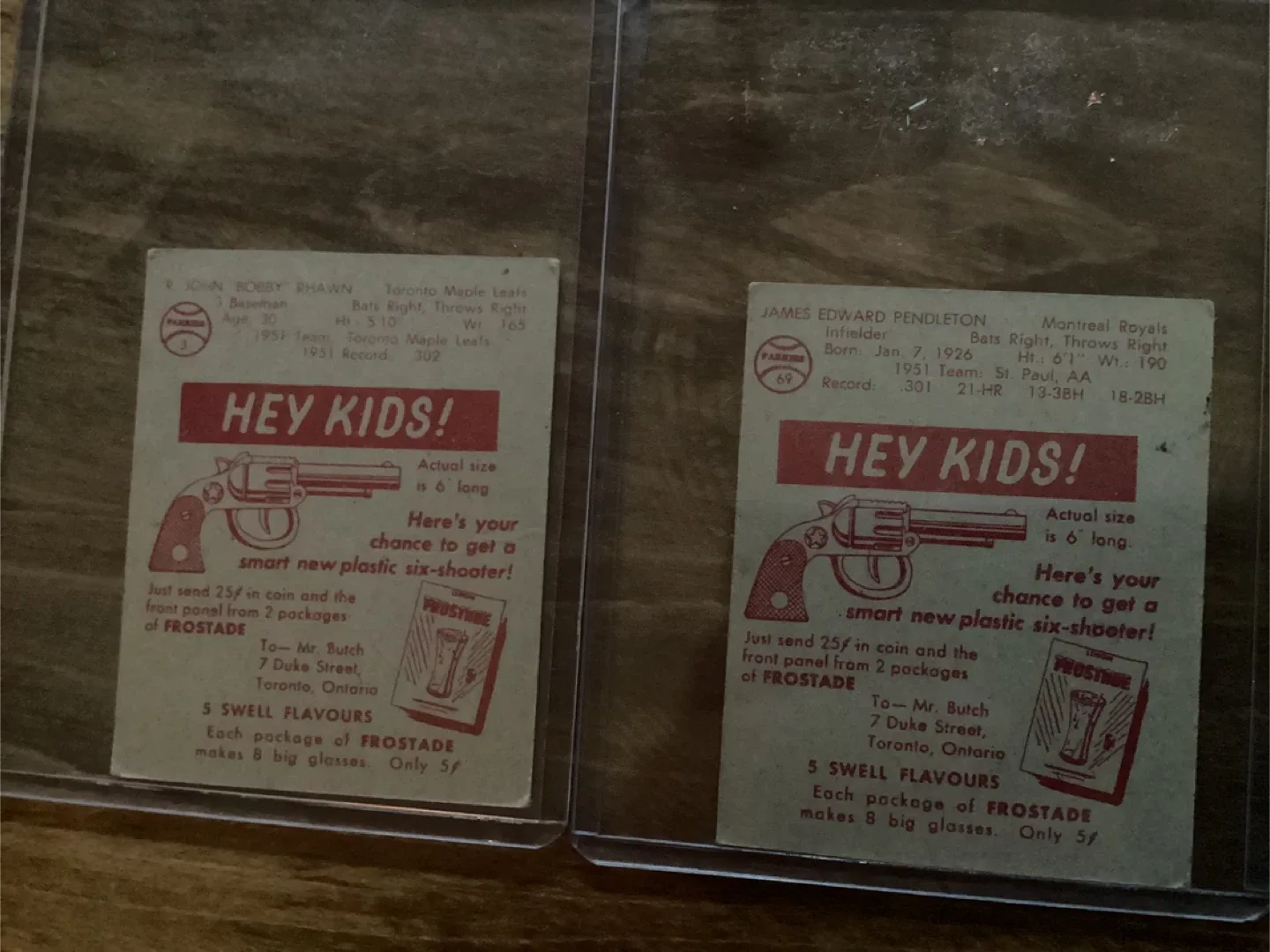 8. 1952 FROSTADE Toronto Maple Leafs & Montreal Royals  Cards image indicator(9)