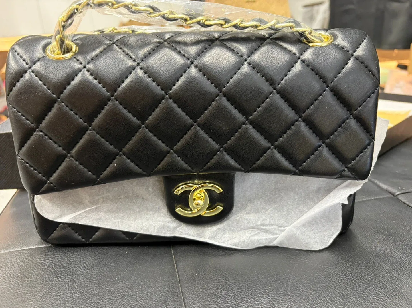 Chanel Black Quilted Handbag thumbnail