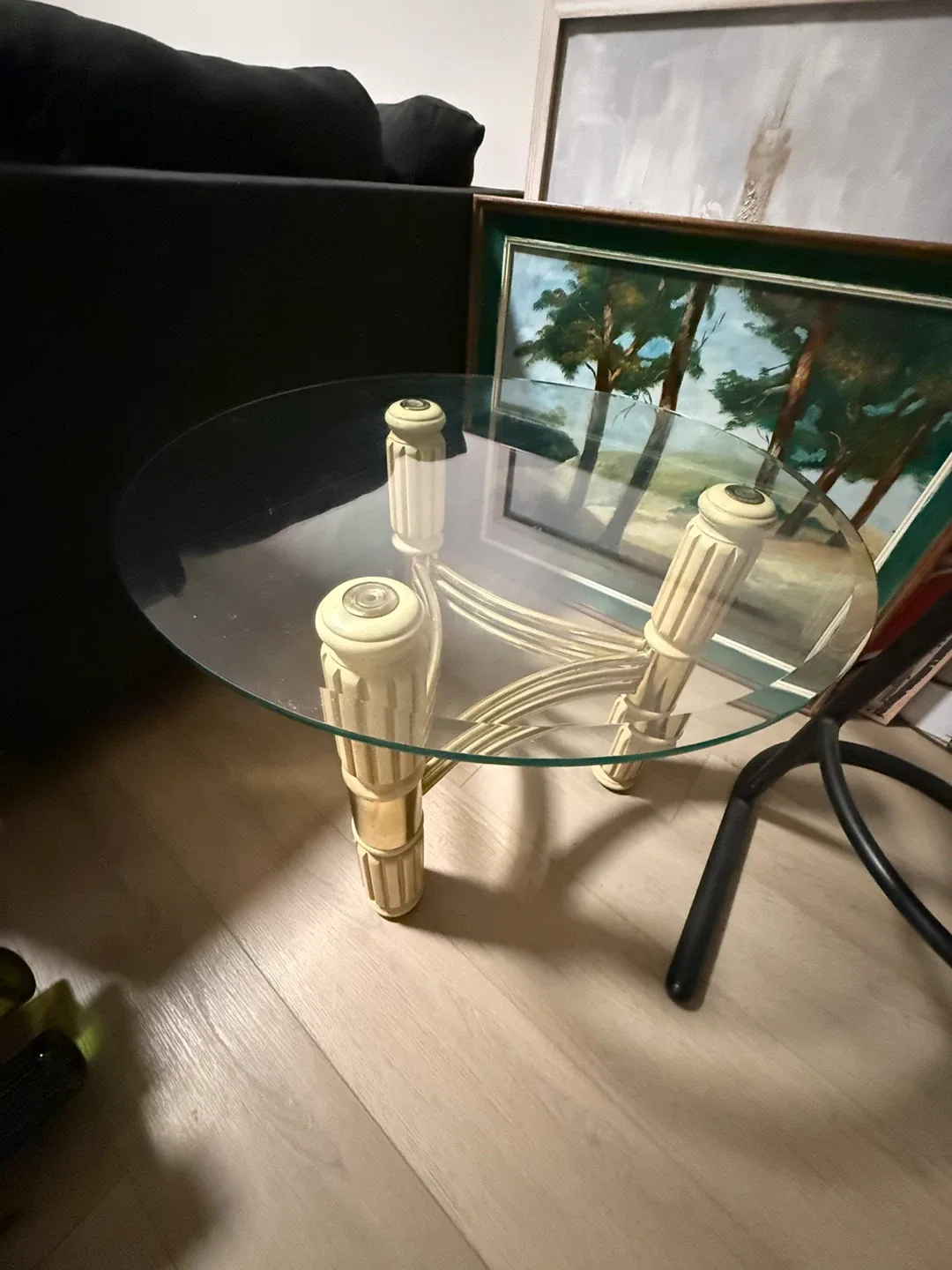 Glass Top Coffee Tables - Round and Oval image indicator(4)