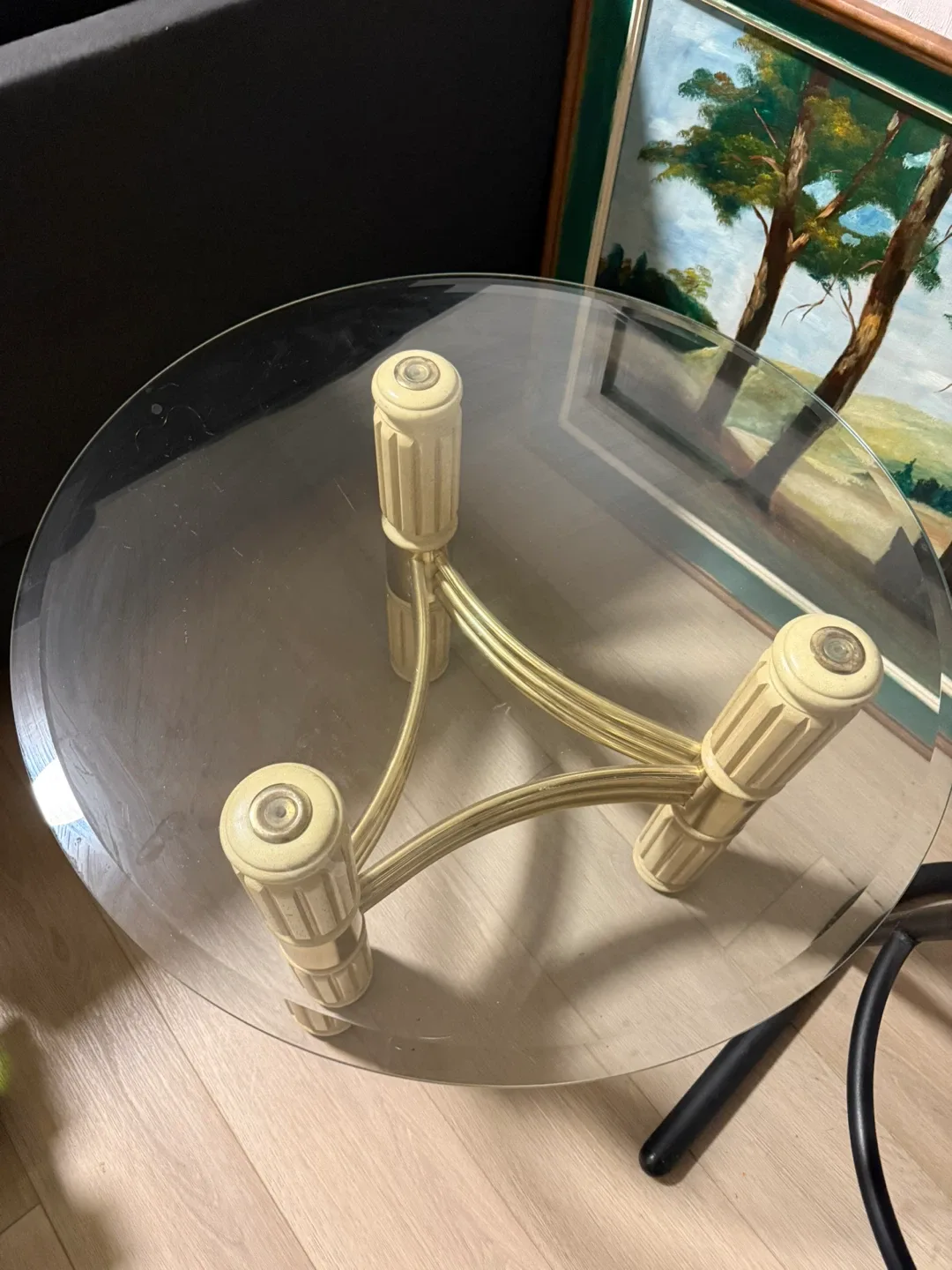 Glass Top Coffee Tables - Round and Oval image indicator(5)