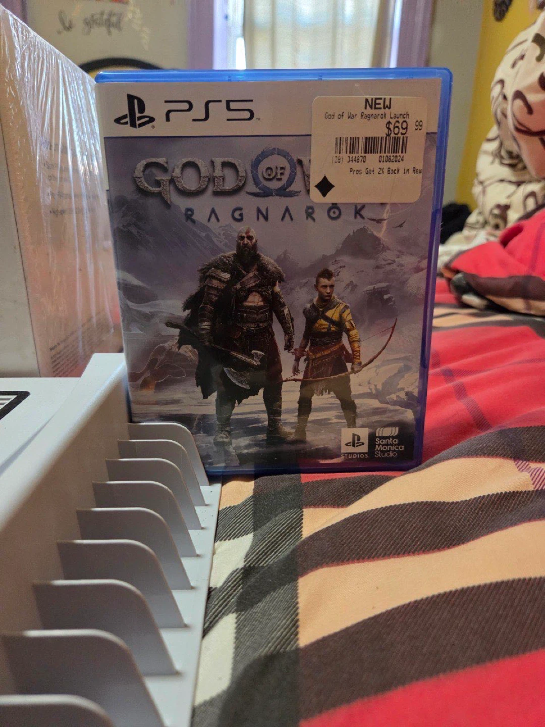 PS5 Bundle with Games & Accessories - Like New! - photo 5