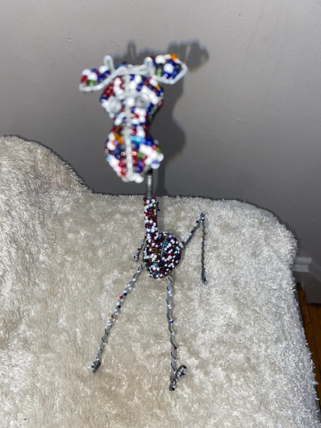 Beaded Wire Giraffe Figurine image indicator(4)