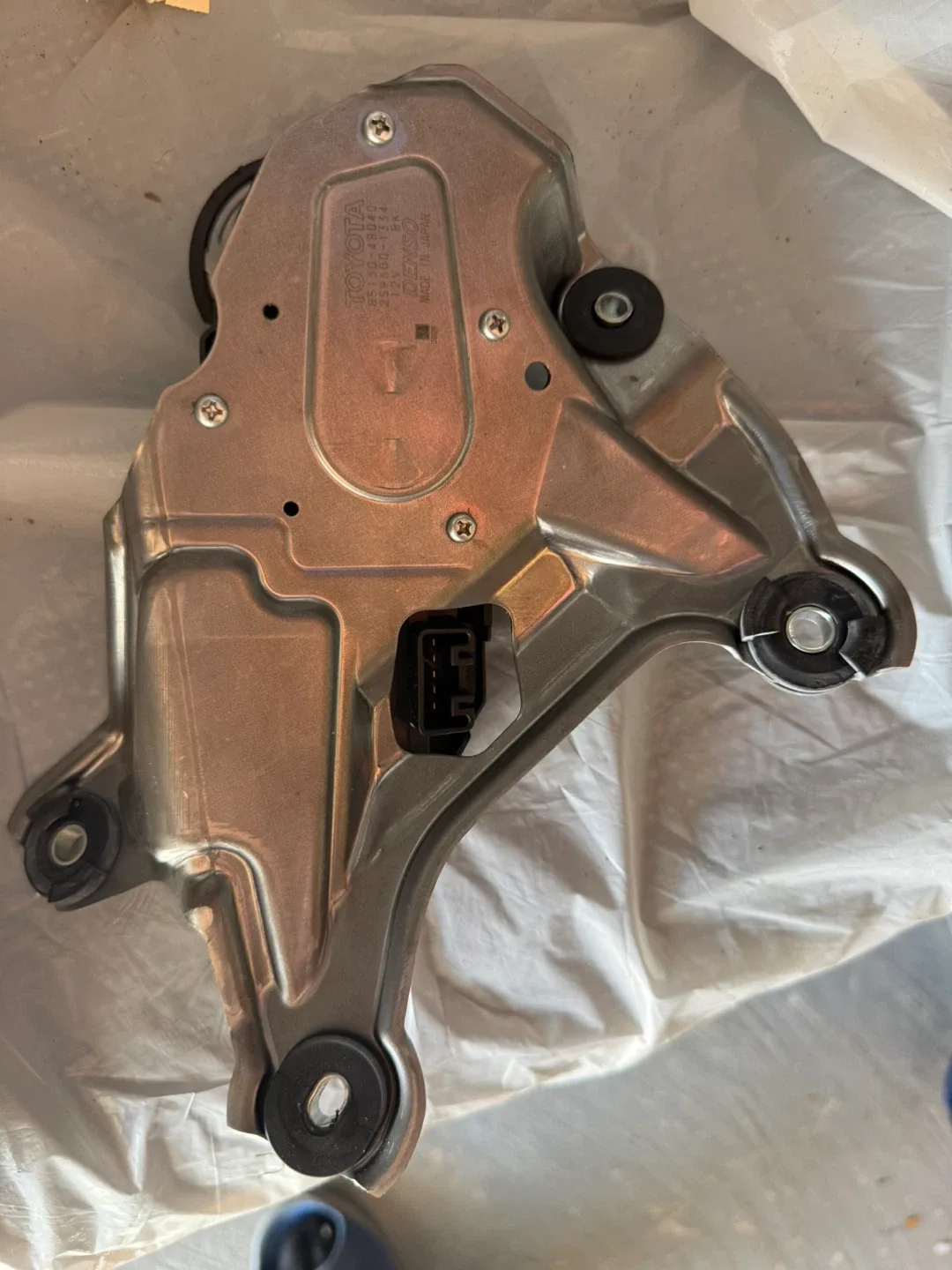 Toyota Windshield Wiper Motor image indicator(2)