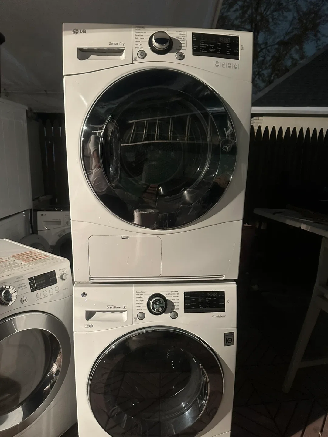 LG Direct Drive Washer/Dryer electric 220volts image indicator(6)