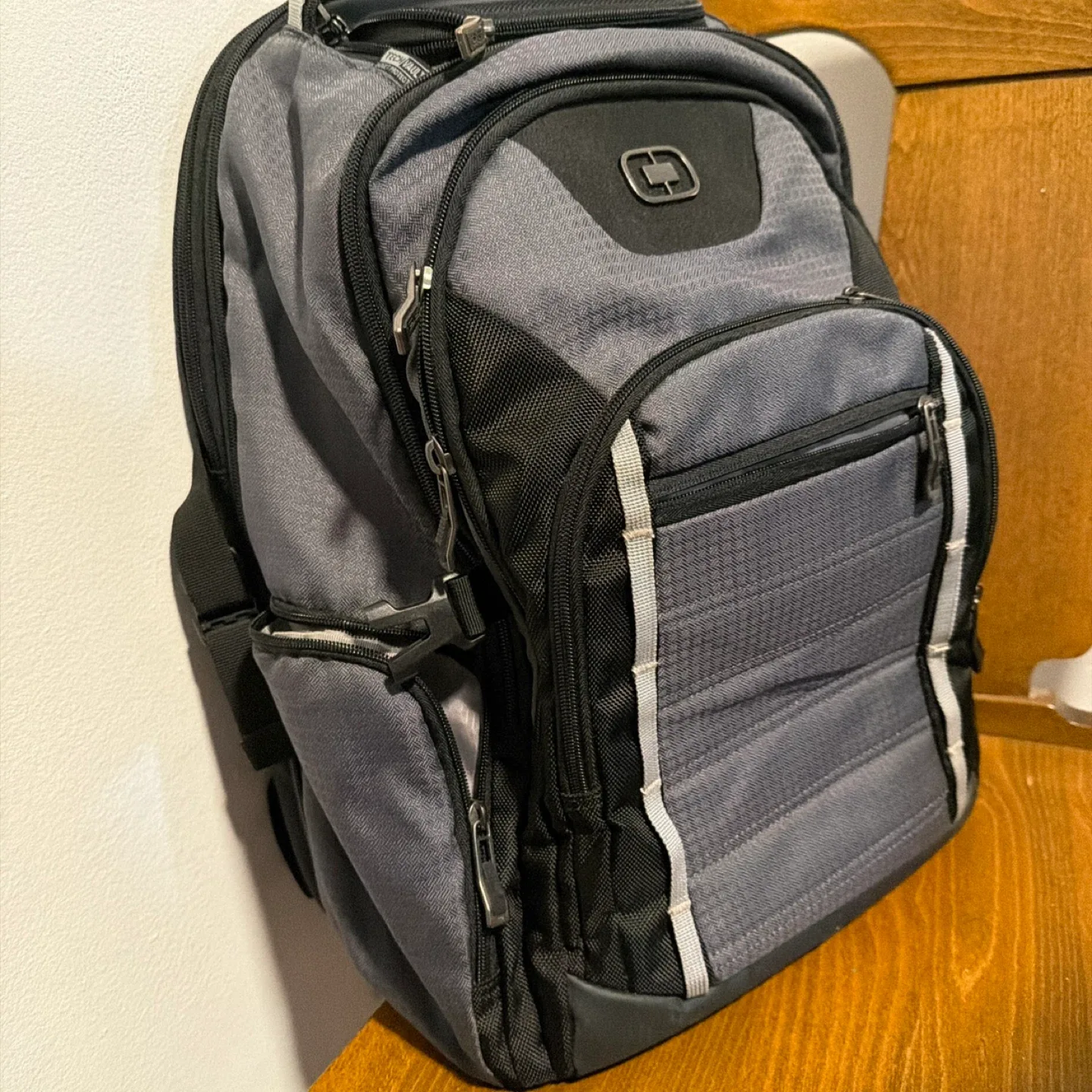 OGIO Laptop Backpack - Checkpoint Friendly image indicator(9)