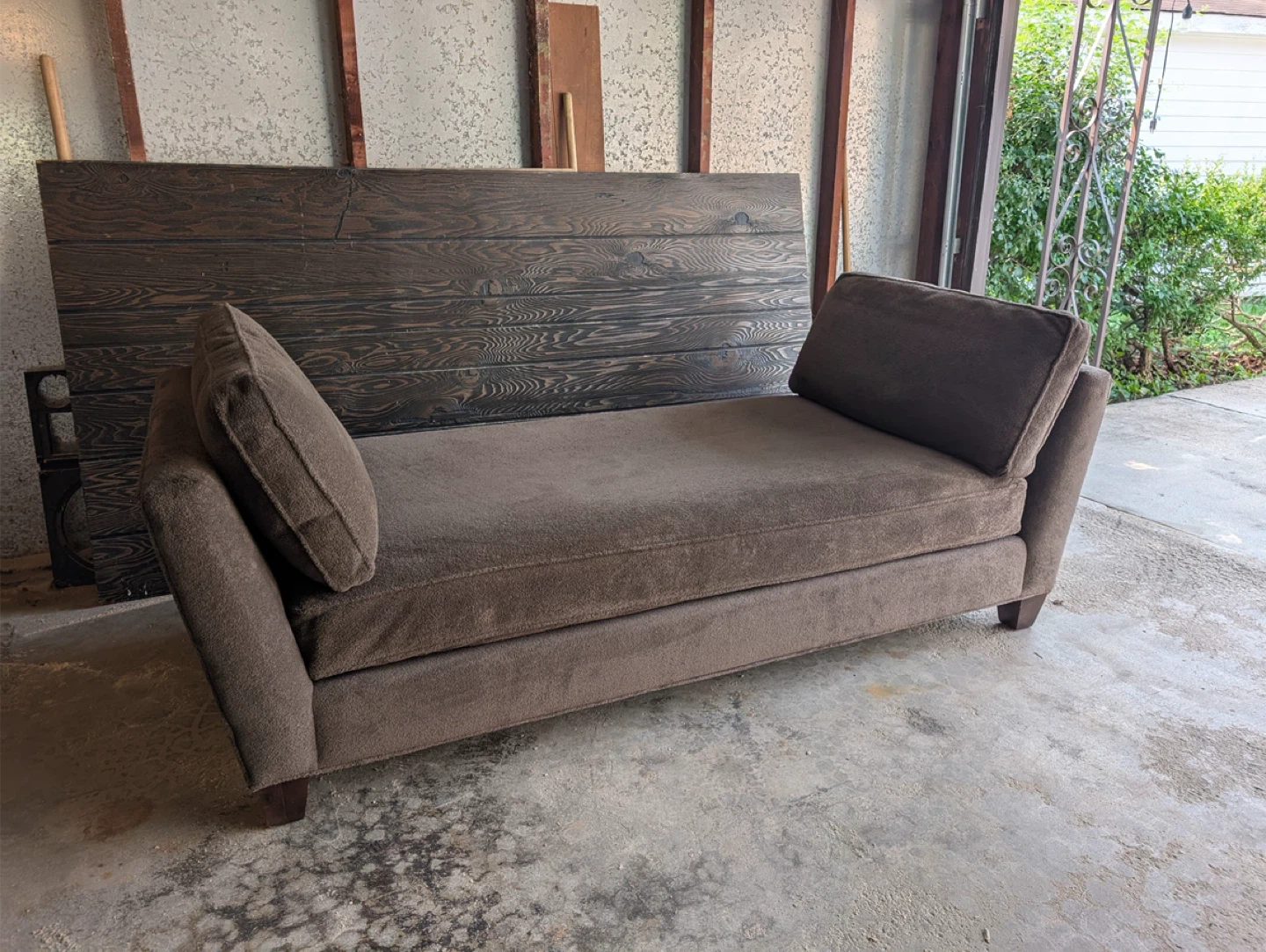 Crate & Barrel Day Bed - photo 4