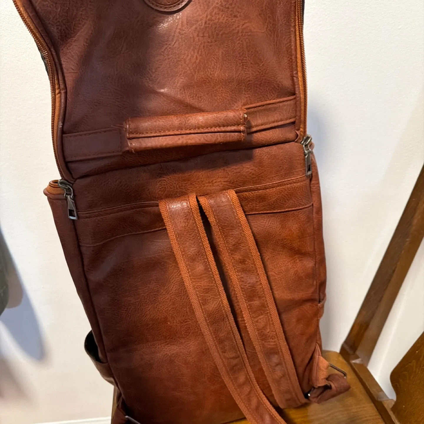 XDL Andong Leather Backpack - Brown image indicator(5)