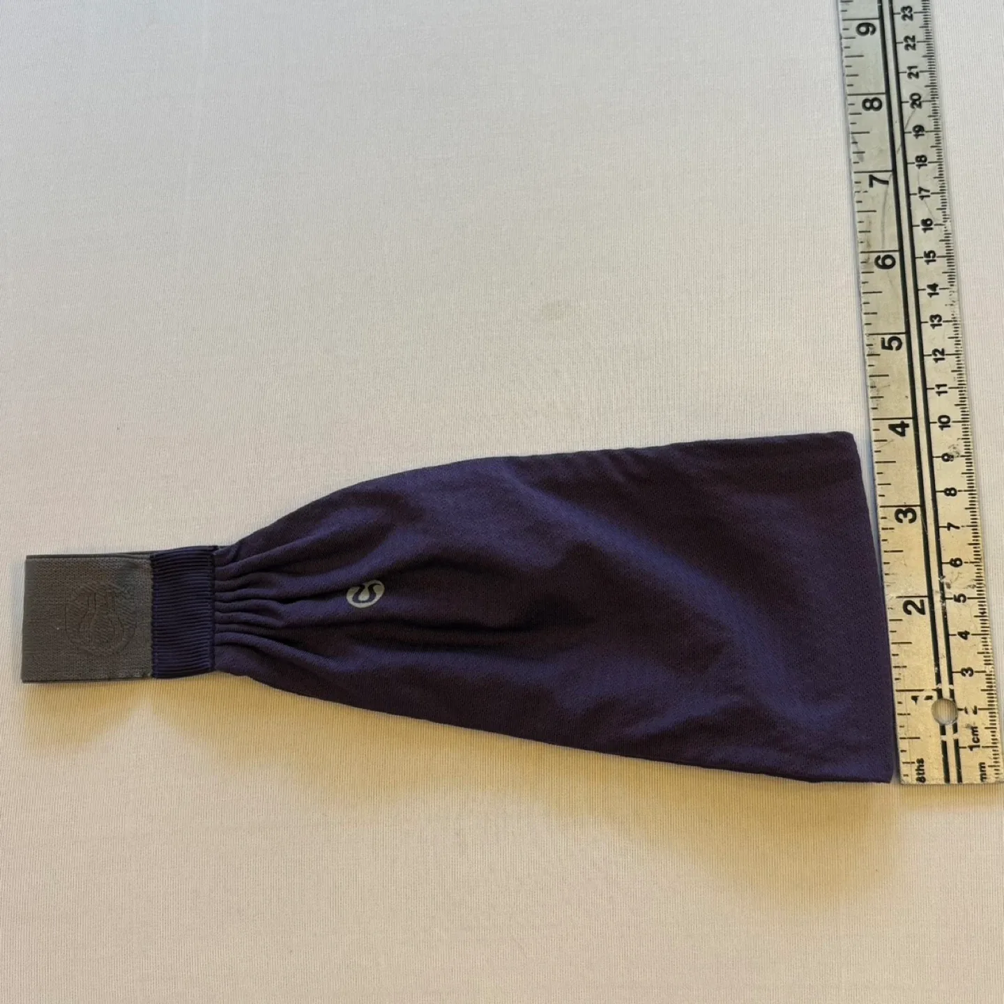 Lululemon Fringe Fighter Headband Deep Purple Dark Grey image indicator(6)