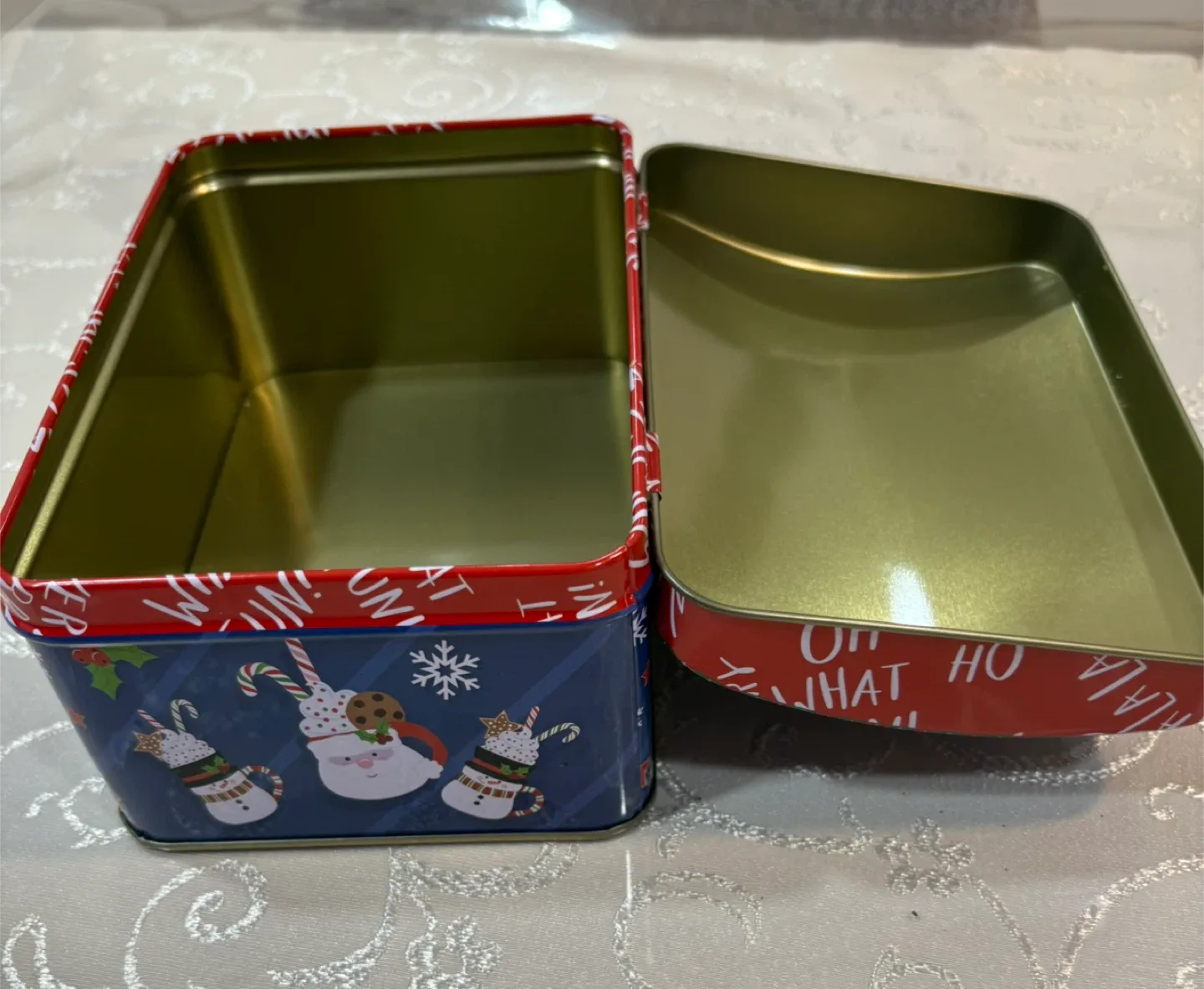 Holiday Decorative Tins image indicator(5)