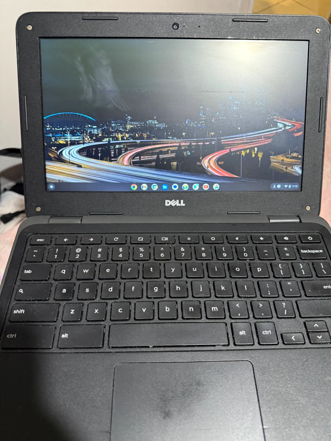 Dell Chromebook 11 3180 with charger - photo 2