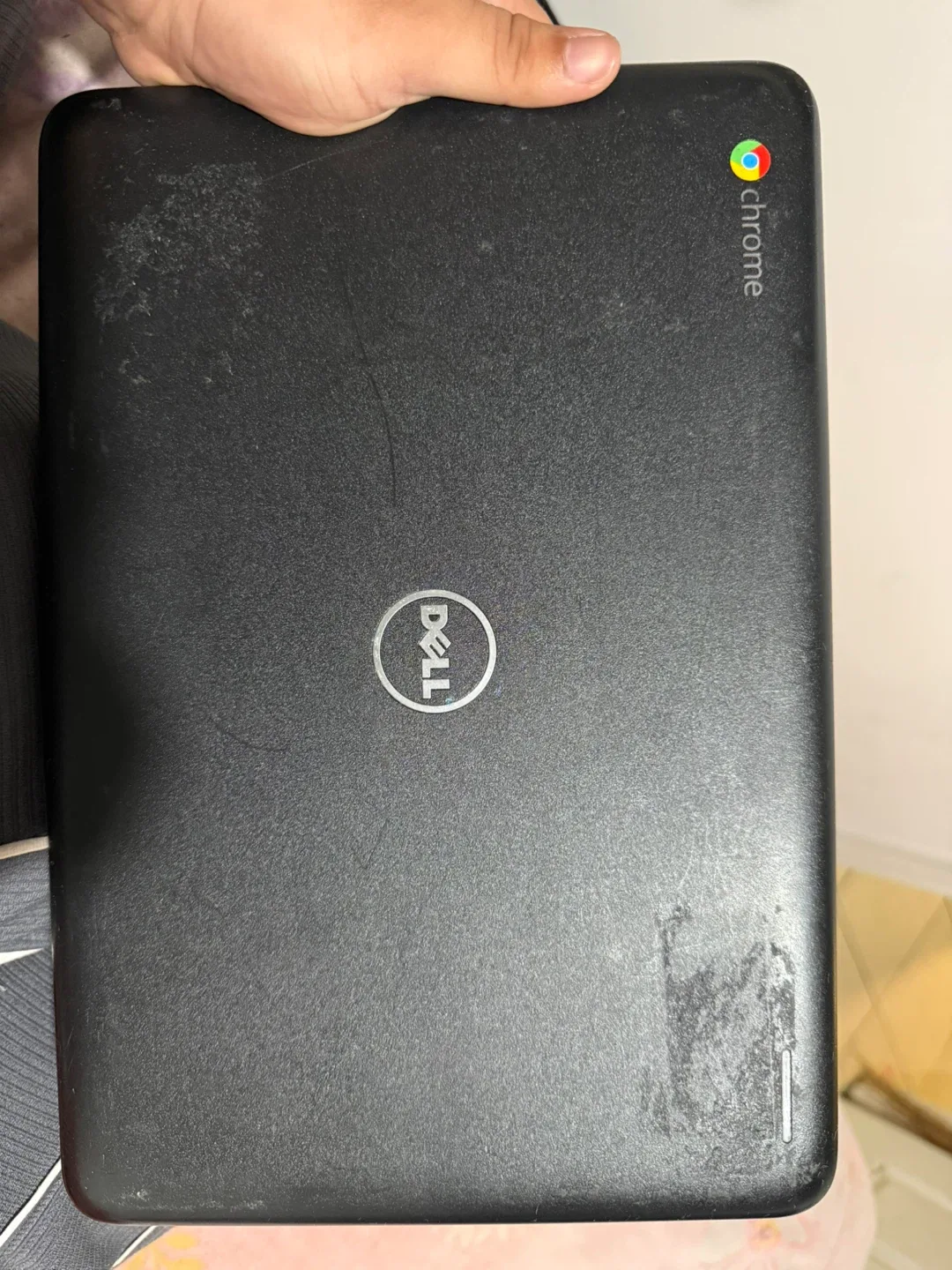 Dell Chromebook 11 3180 with charger image indicator(3)