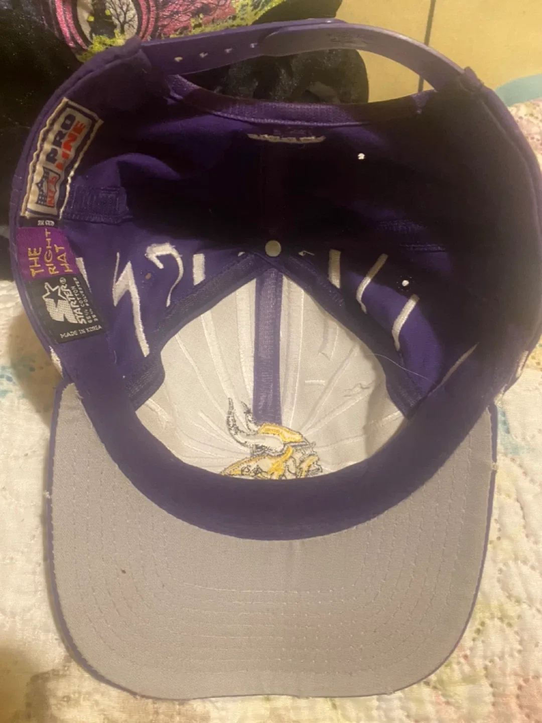 Vintage Starter NFL Pro Line Collision  Minnesota Vikings Hat image indicator(2)