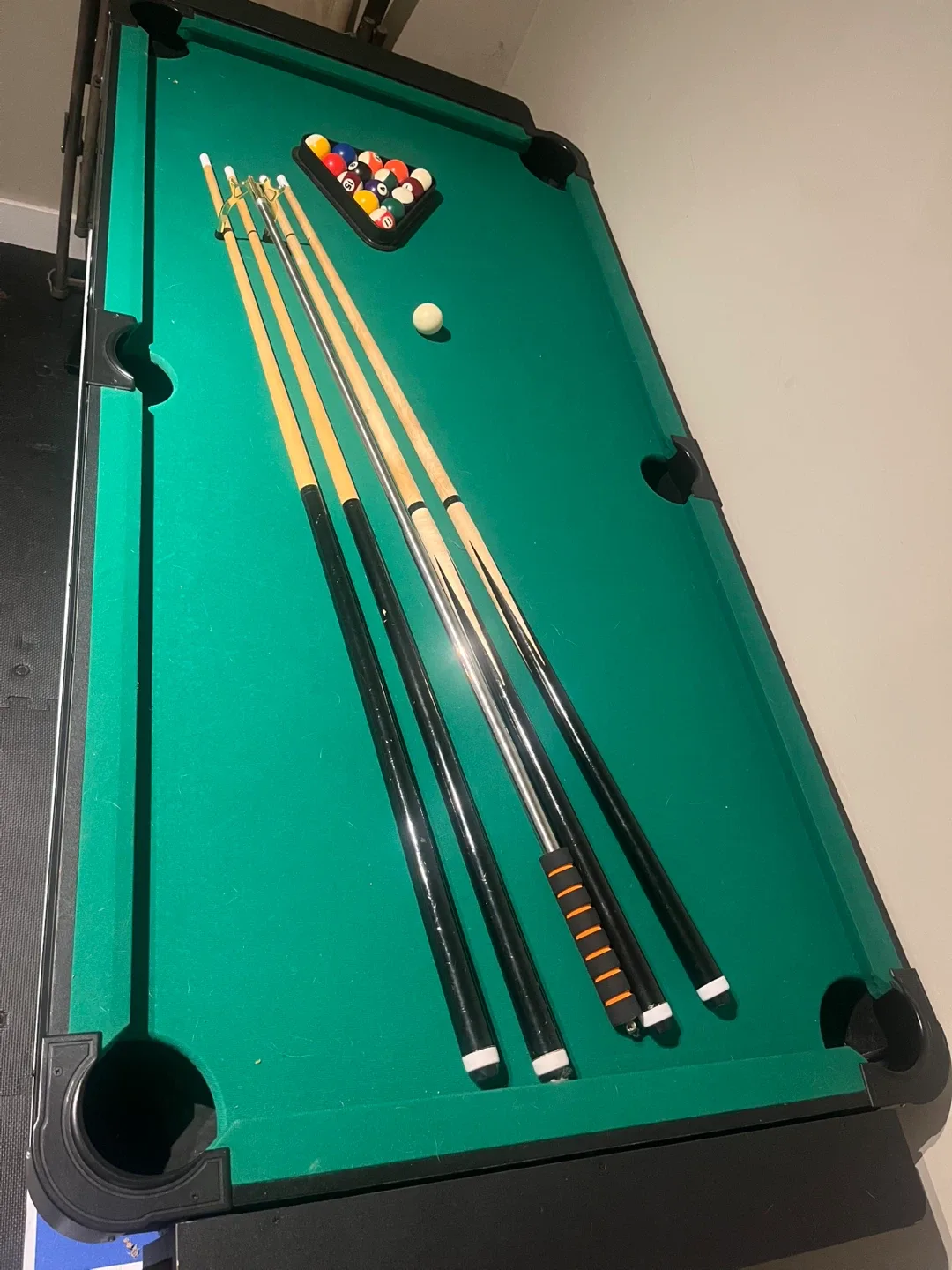 MD Sports 4-in-1 Multi Game Table image indicator(2)