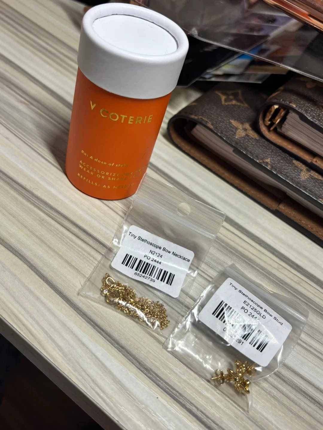 V Coterie Tiny Stethoscope Bow Necklace & Studs image indicator(3)