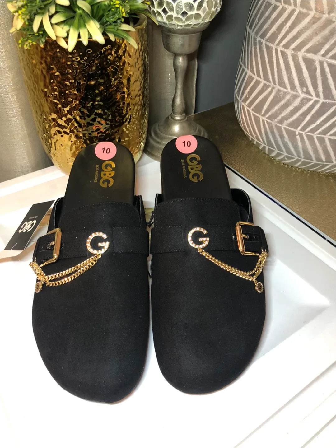 GBG Los Angeles Black Mules - Size 10 image indicator(4)