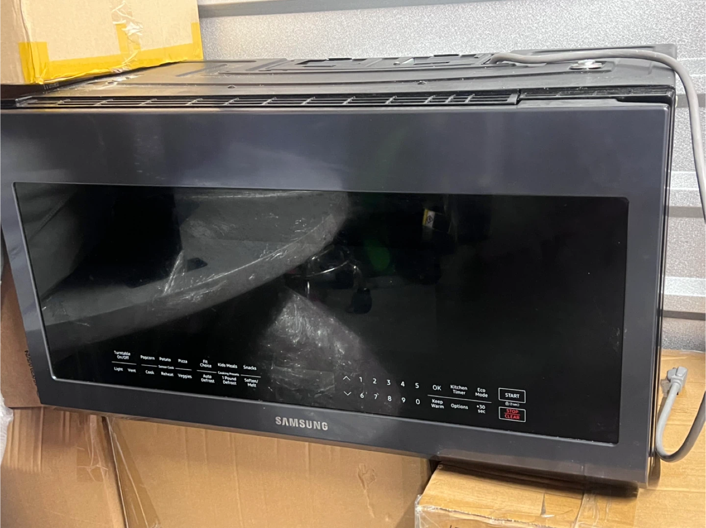 Samsung Over-the-Range Microwave - photo 2
