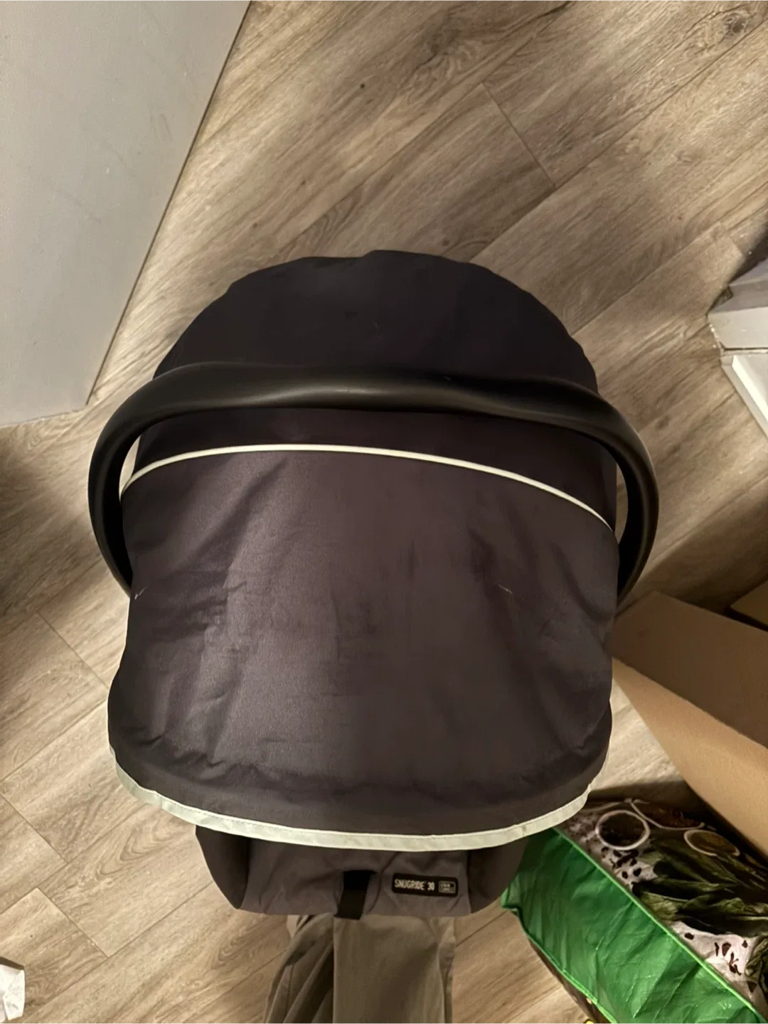 Graco SnugRide 30 Infant Car Seat image indicator(2)