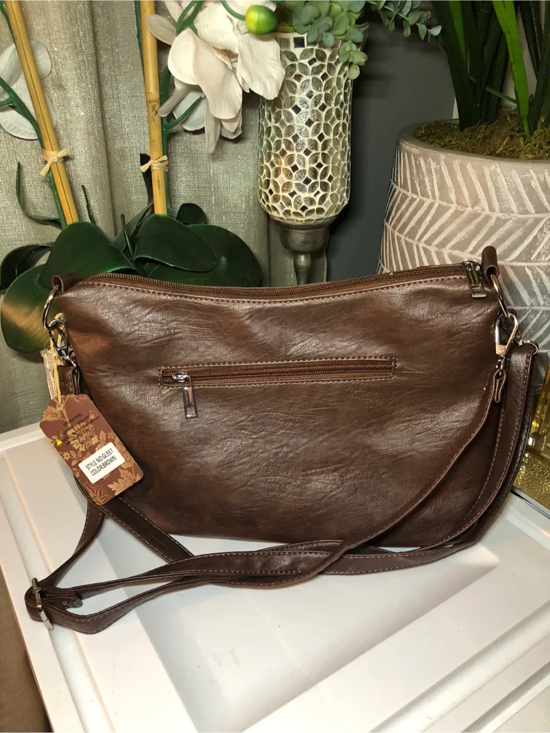 Brahmin Style 4363453 Brown Leather Shoulder Bag image indicator(4)