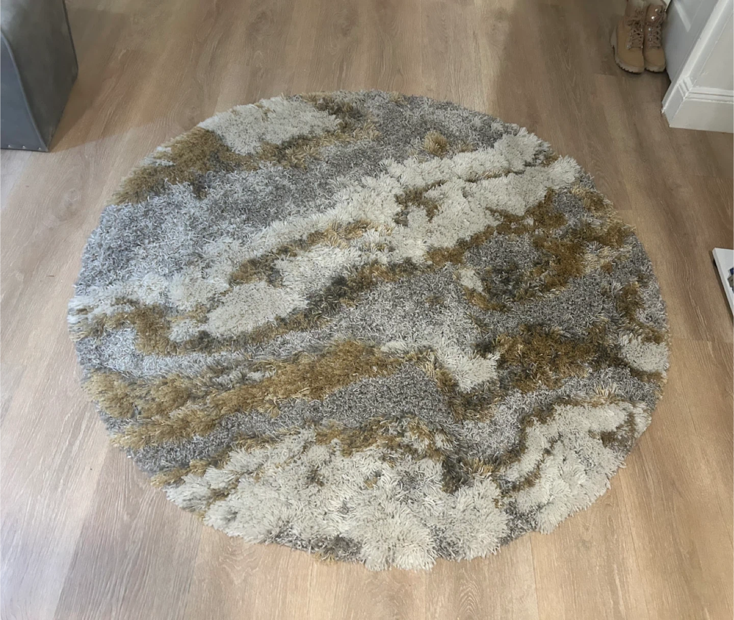 Round Shag Rug - Grey, Brown, Gold, and White