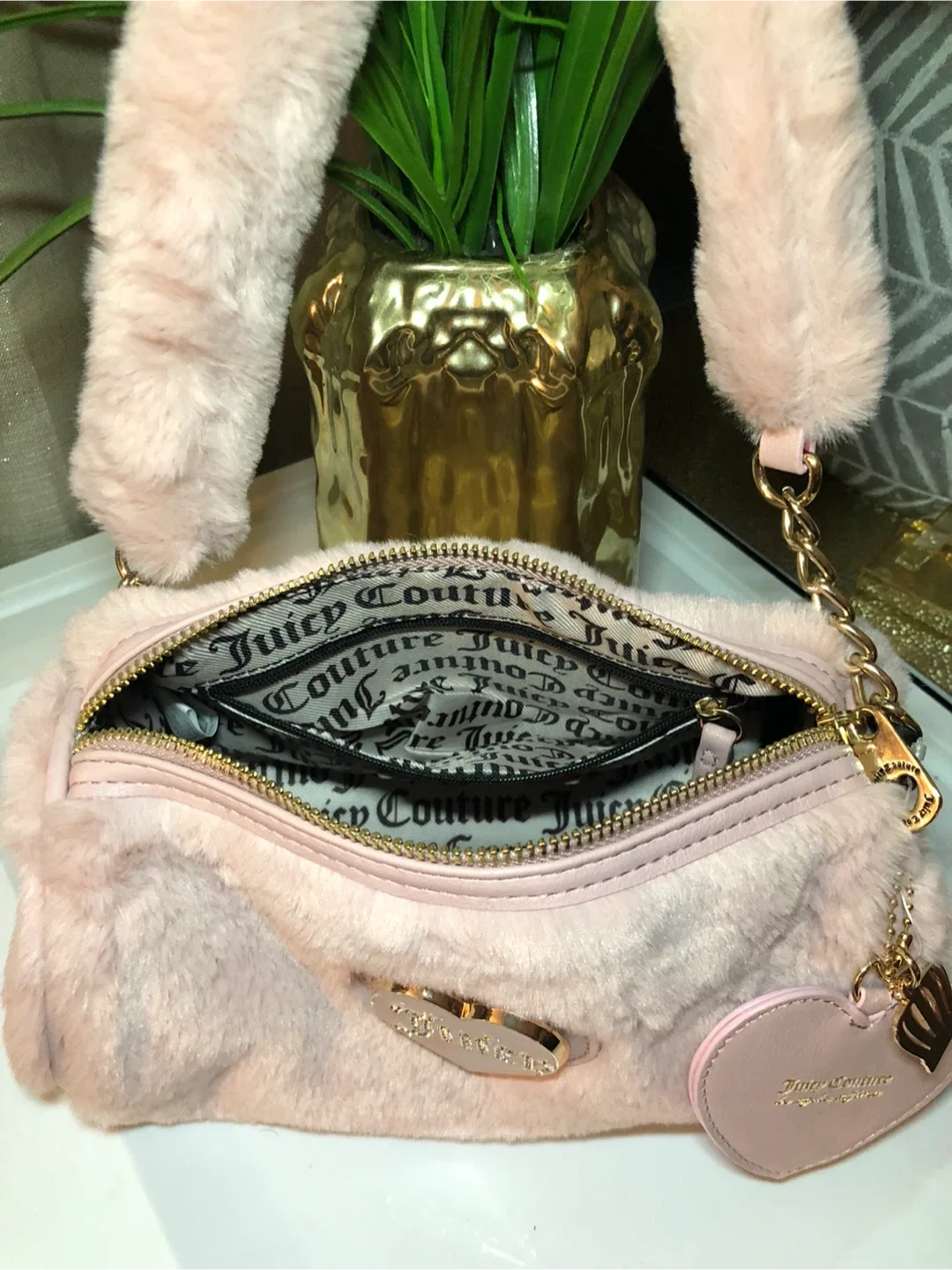 Juicy Couture Pink Faux Fur Shoulder Bag image indicator(3)