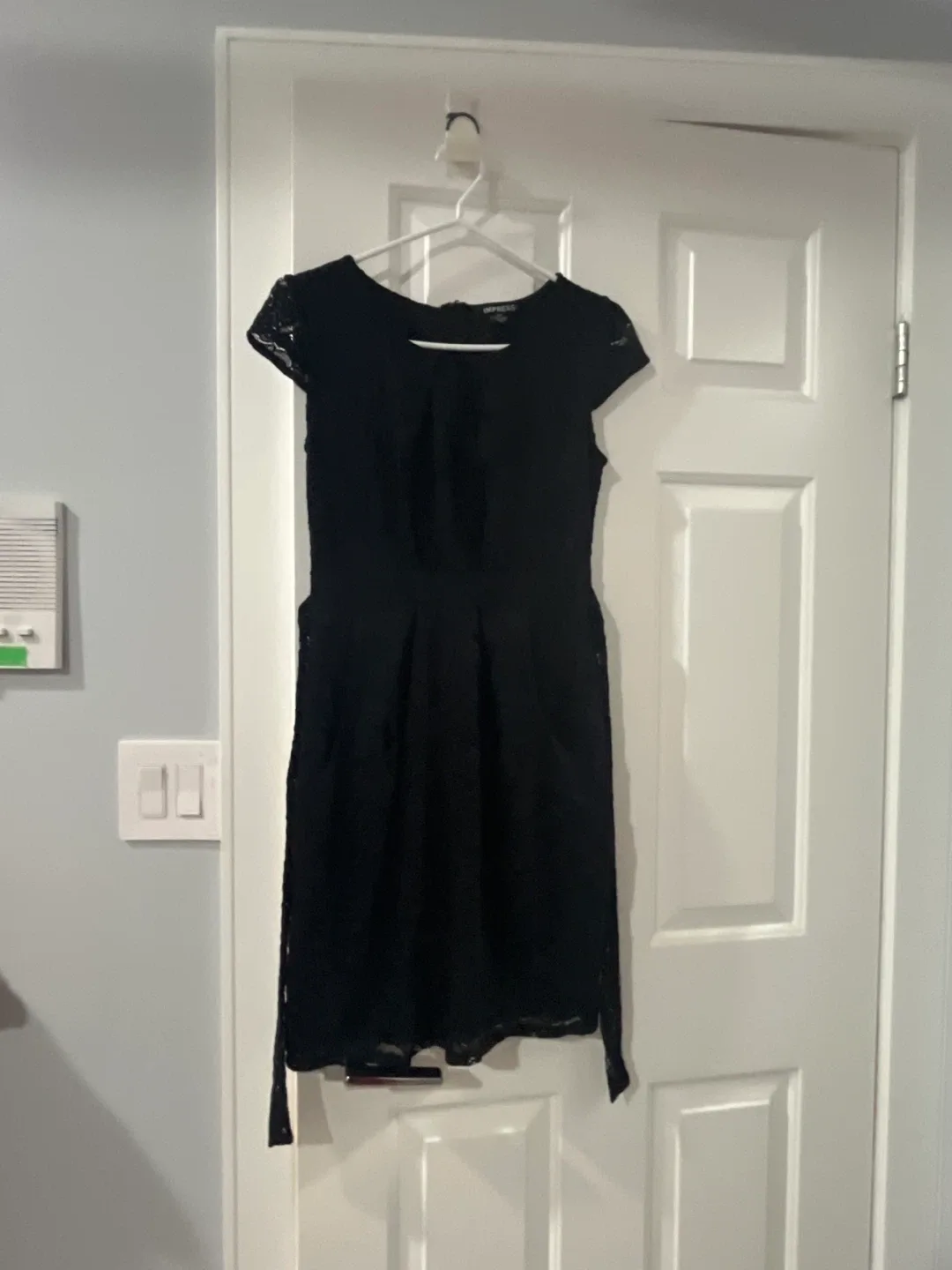 Impressions Size 12 Black Lace Dress image indicator(4)