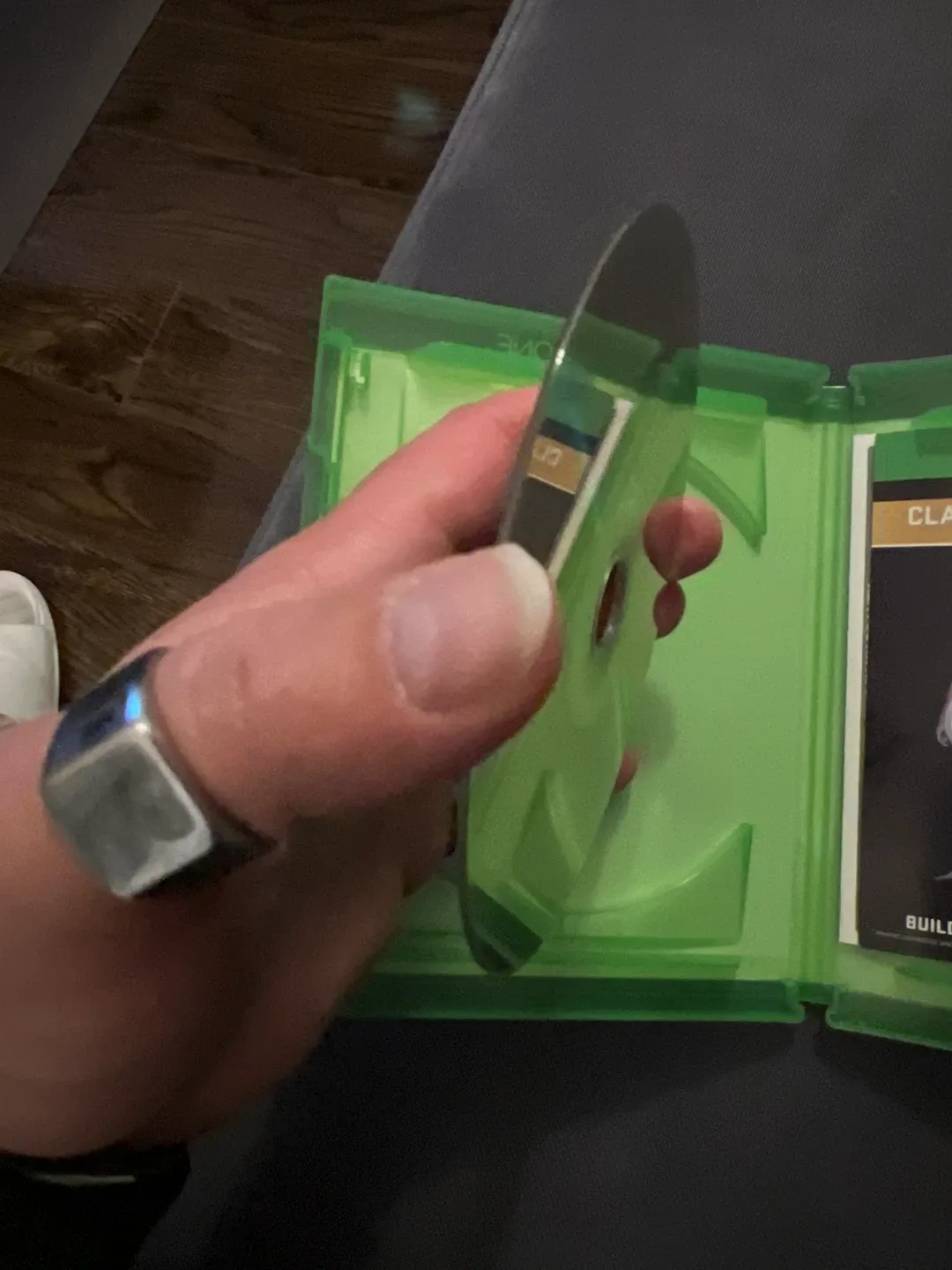 FIFA 17 for Xbox One image indicator(3)