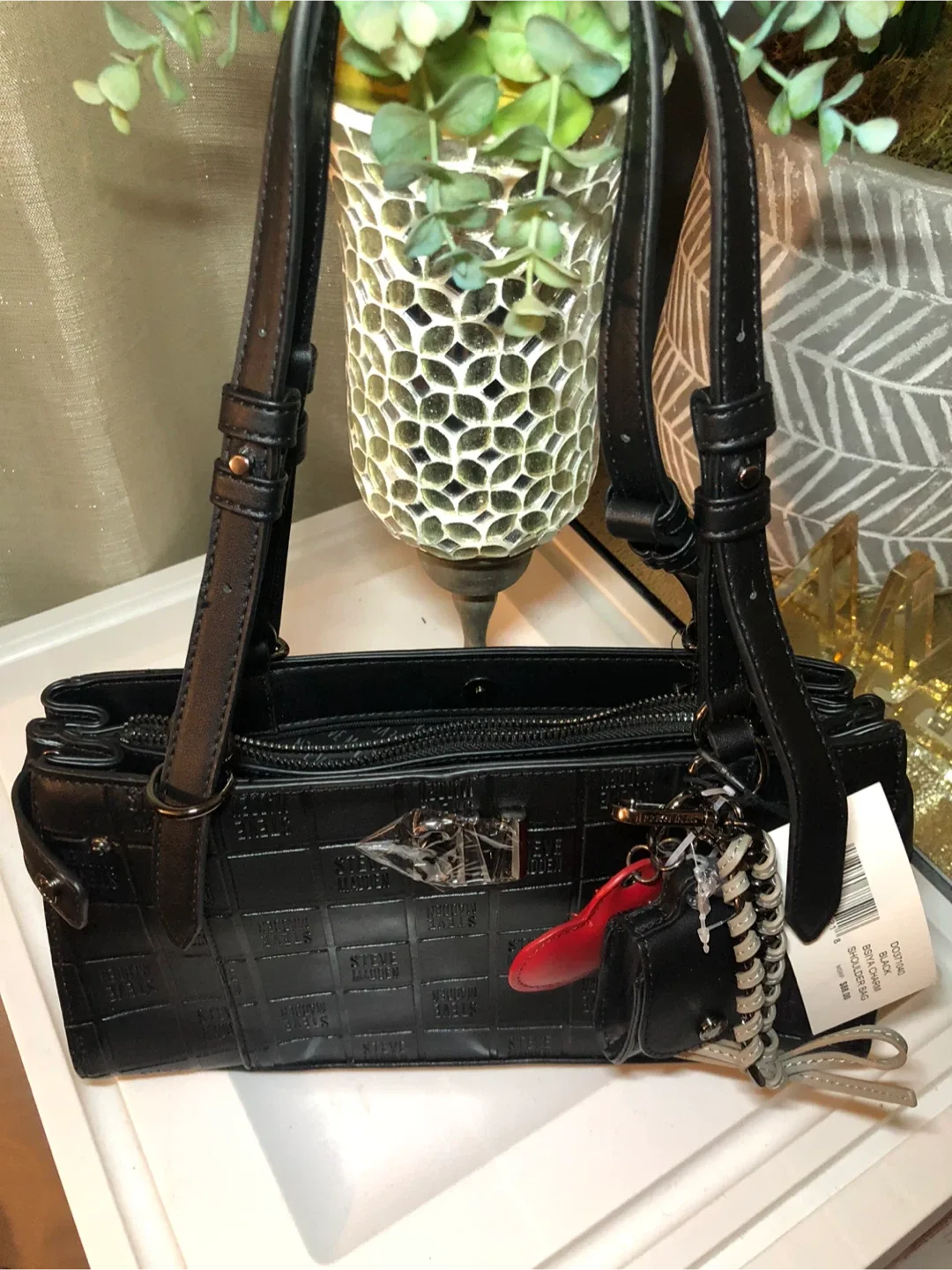 Steve Madden Bsista Black Shoulder Bag image indicator(2)