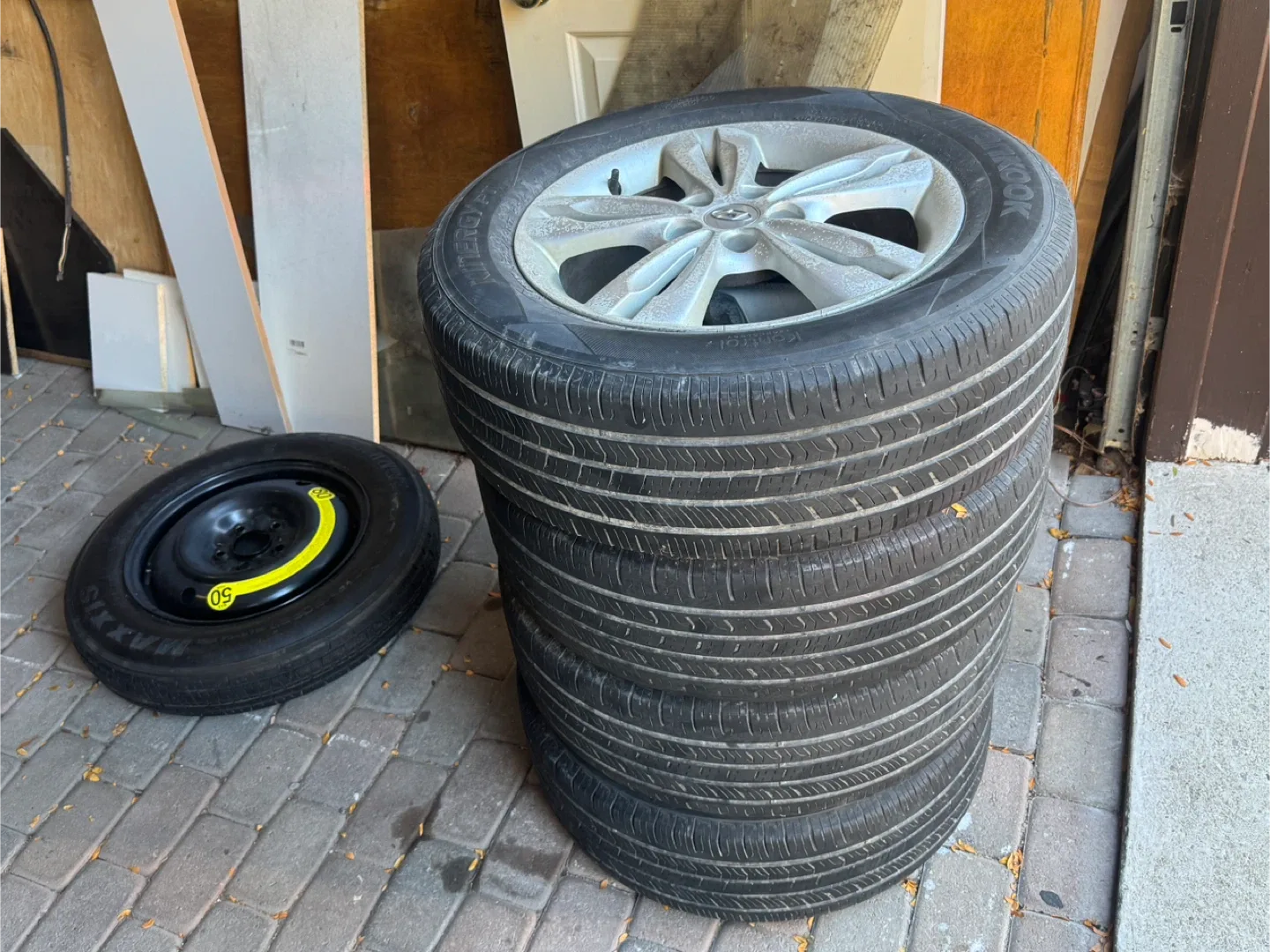 2012 Hyundai Tucson OBO AS IS image indicator(9)