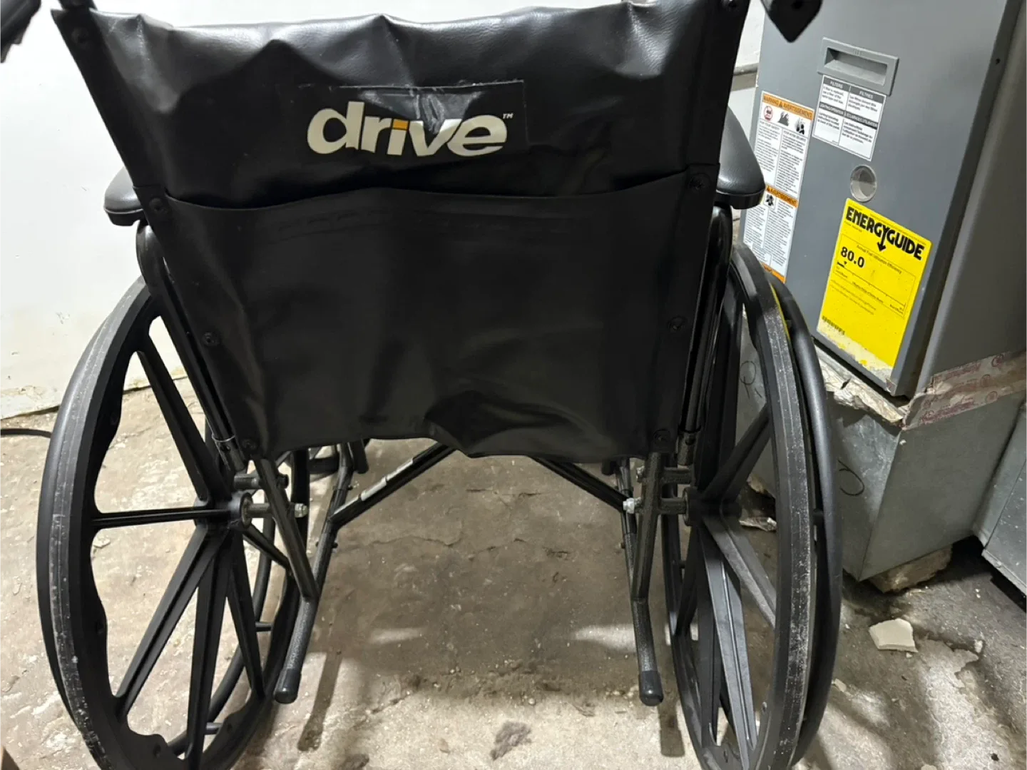 Silver Sport Wheelchair - Black image indicator(4)