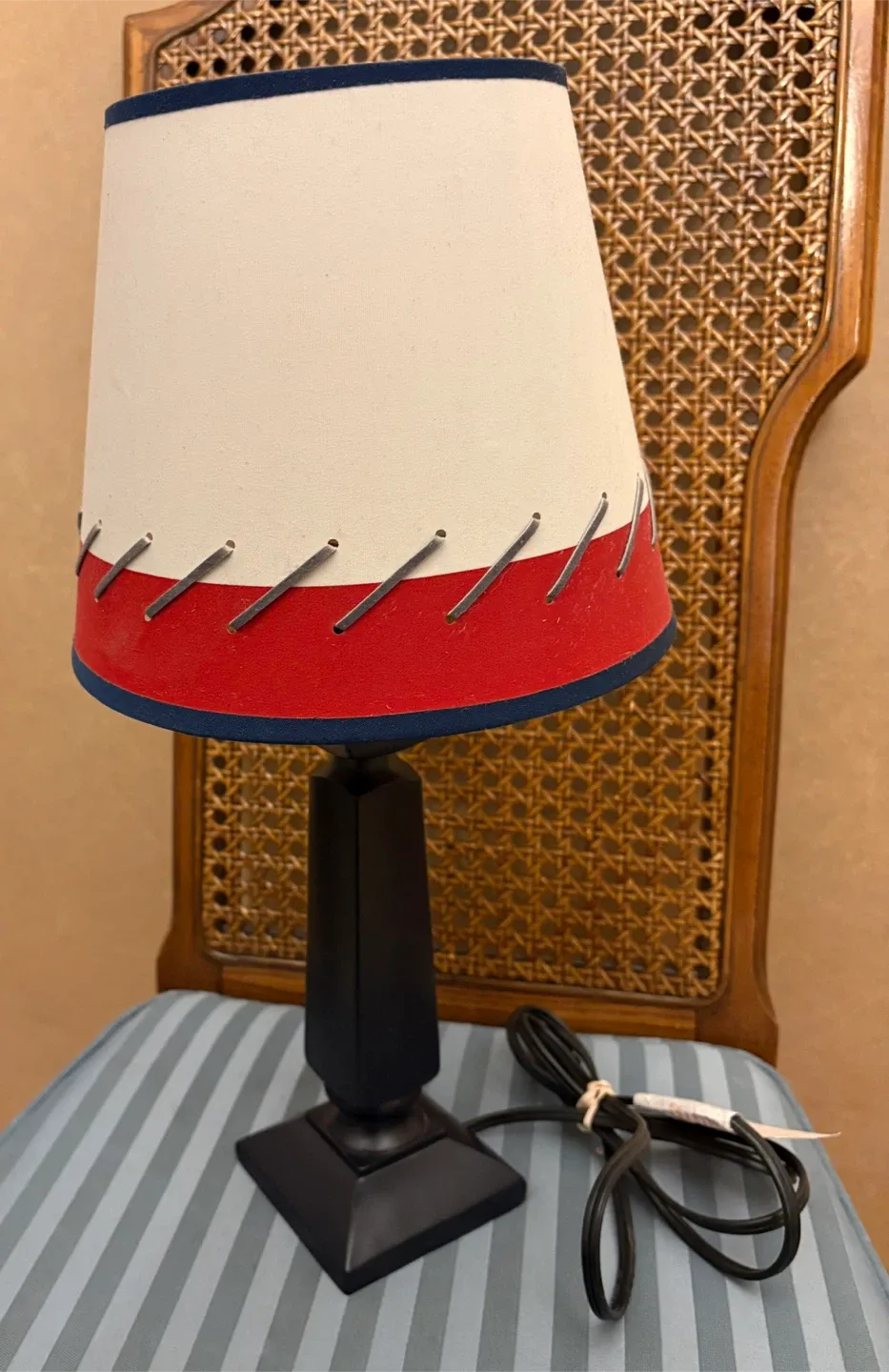 🥕Table Lamp - White, Blue and Red Shade thumbnail