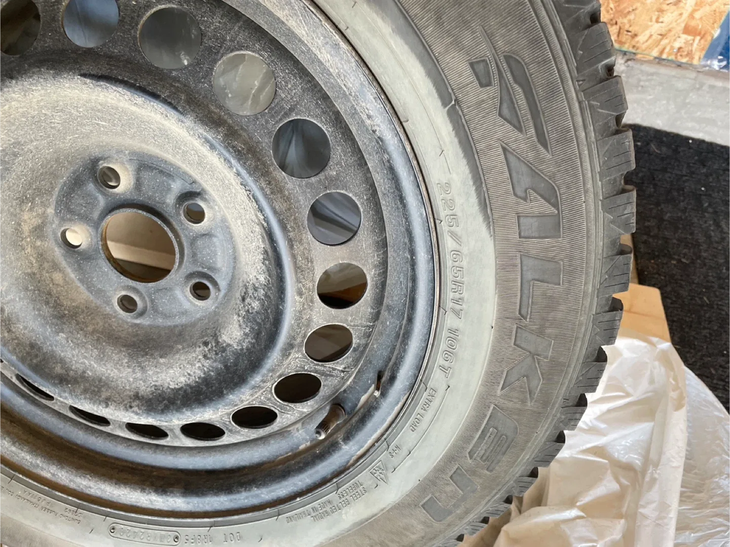 Winter Tires  225/65R17 on Rim