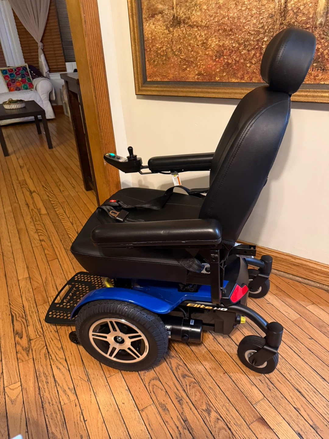 Jazzy Elite HD Power Chair - photo 3