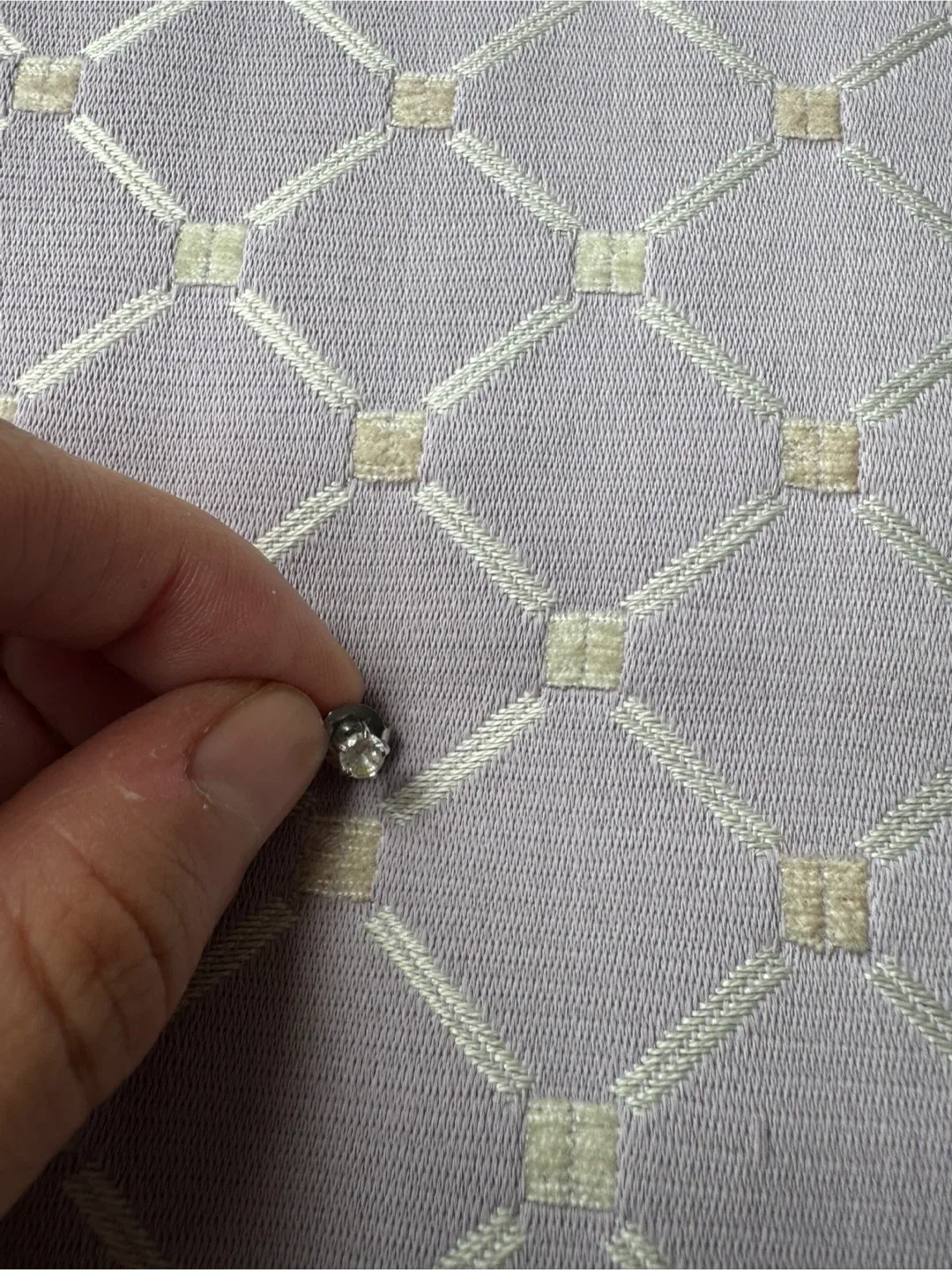 Stud Earring white gold coated image indicator(4)