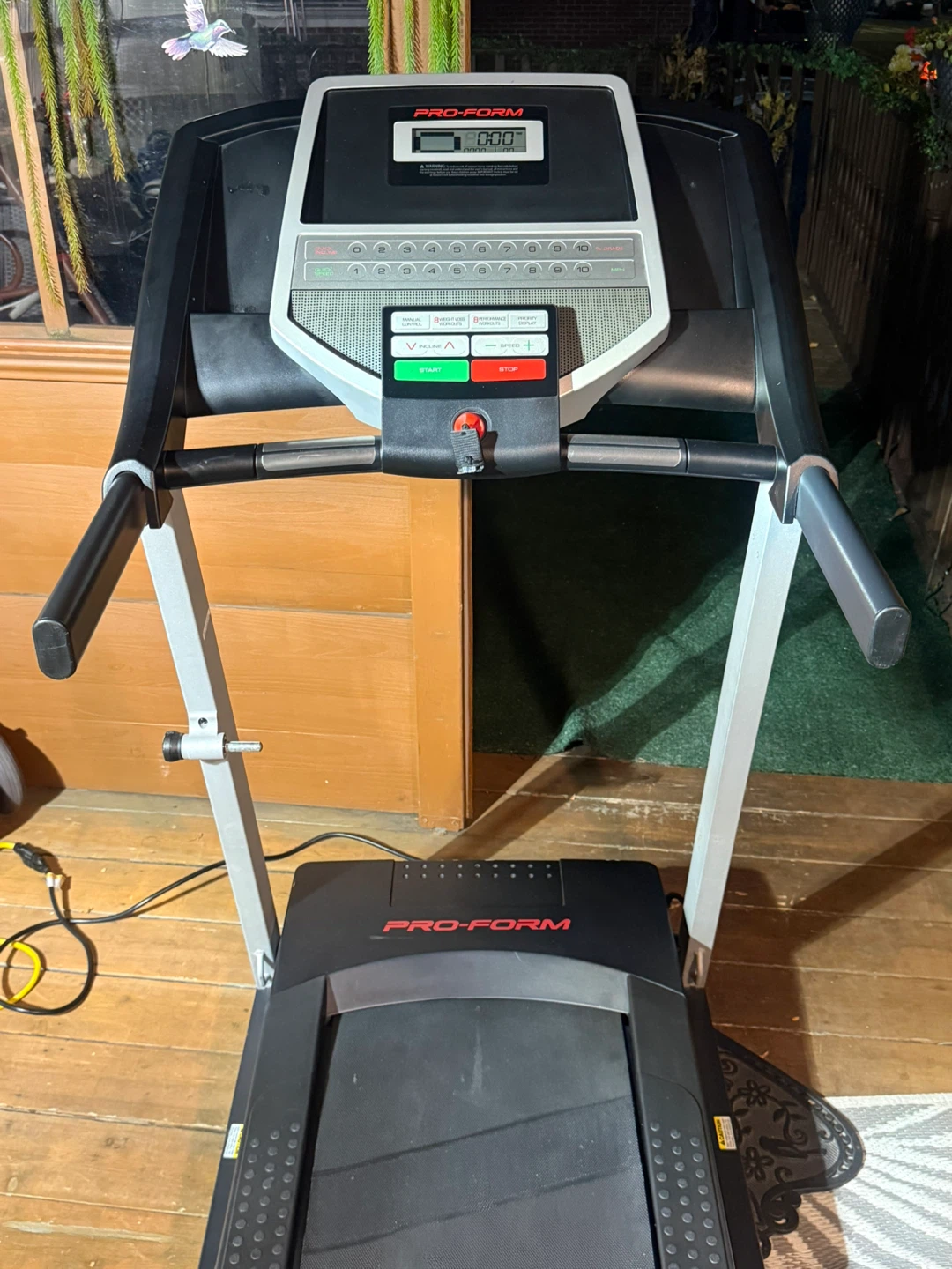 ProForm Electric Treadmill – Excellent Condition - photo 3