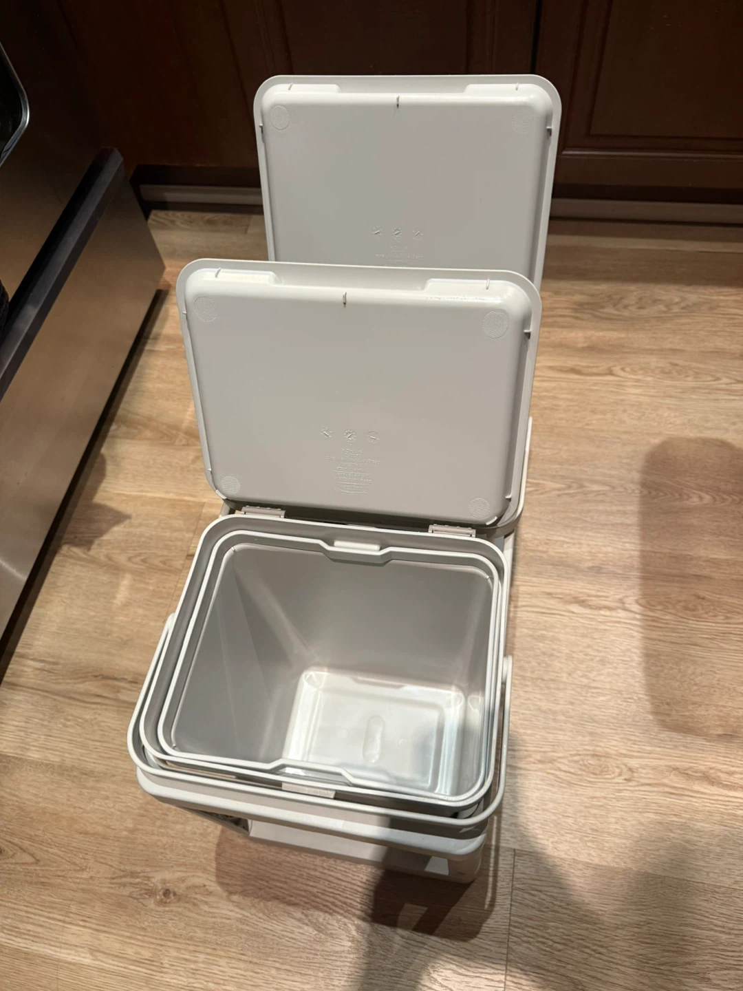 Tandem Pull Out Waste Bins - photo 4