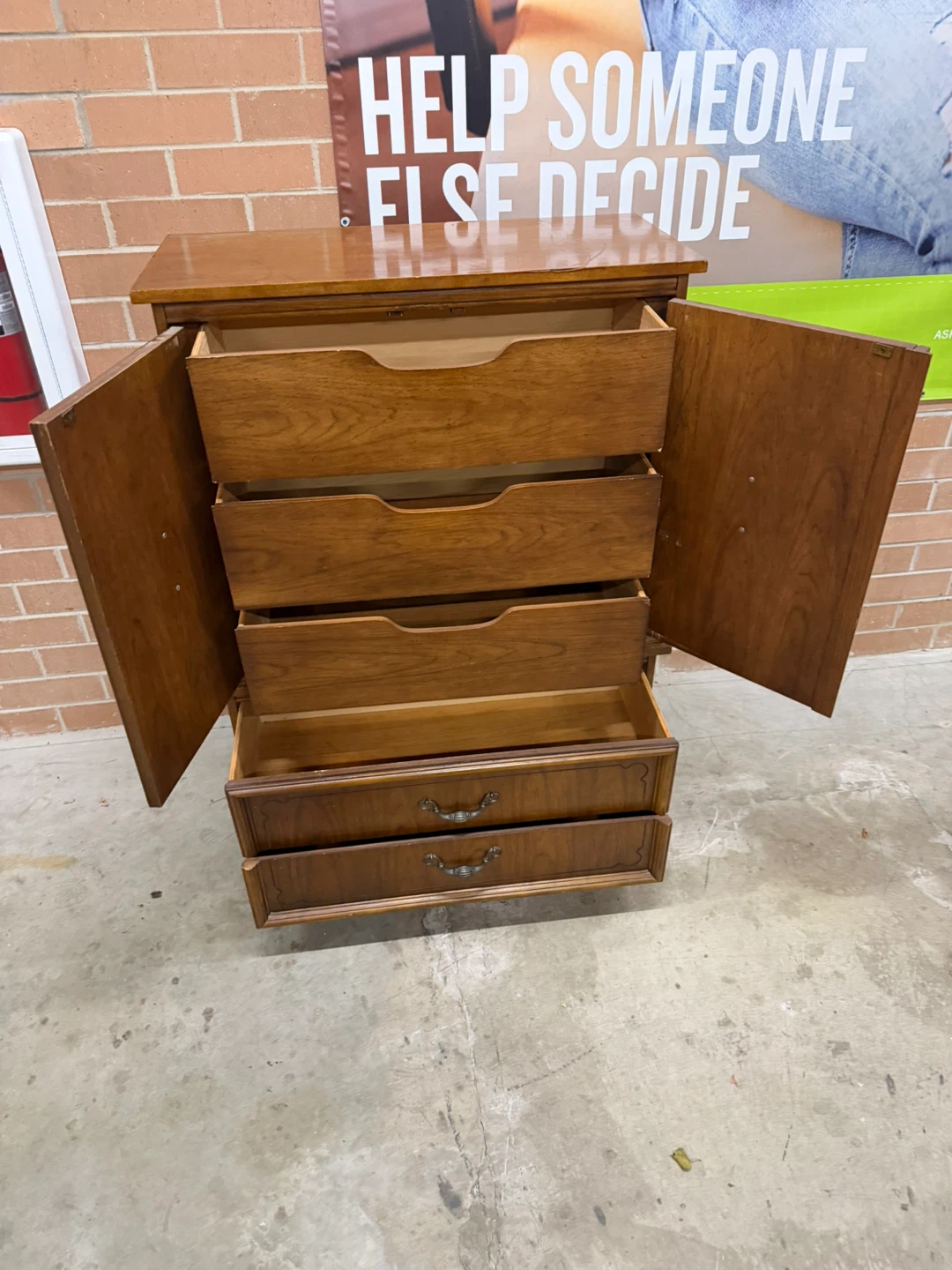 Dixie Chest of drawers - photo 4