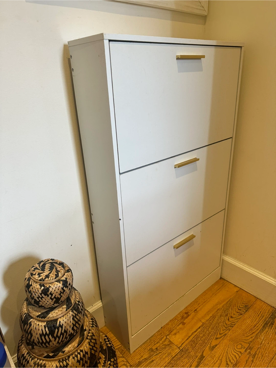 White Shoe Cabinet with 3 Shelves