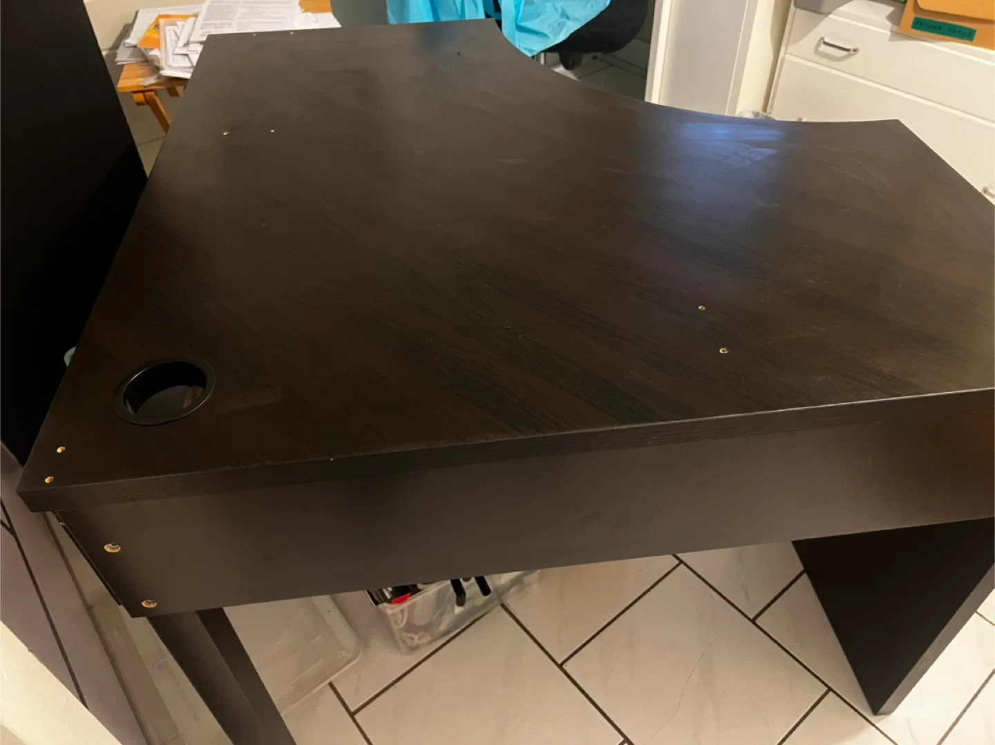 Black Corner Desk image indicator(3)