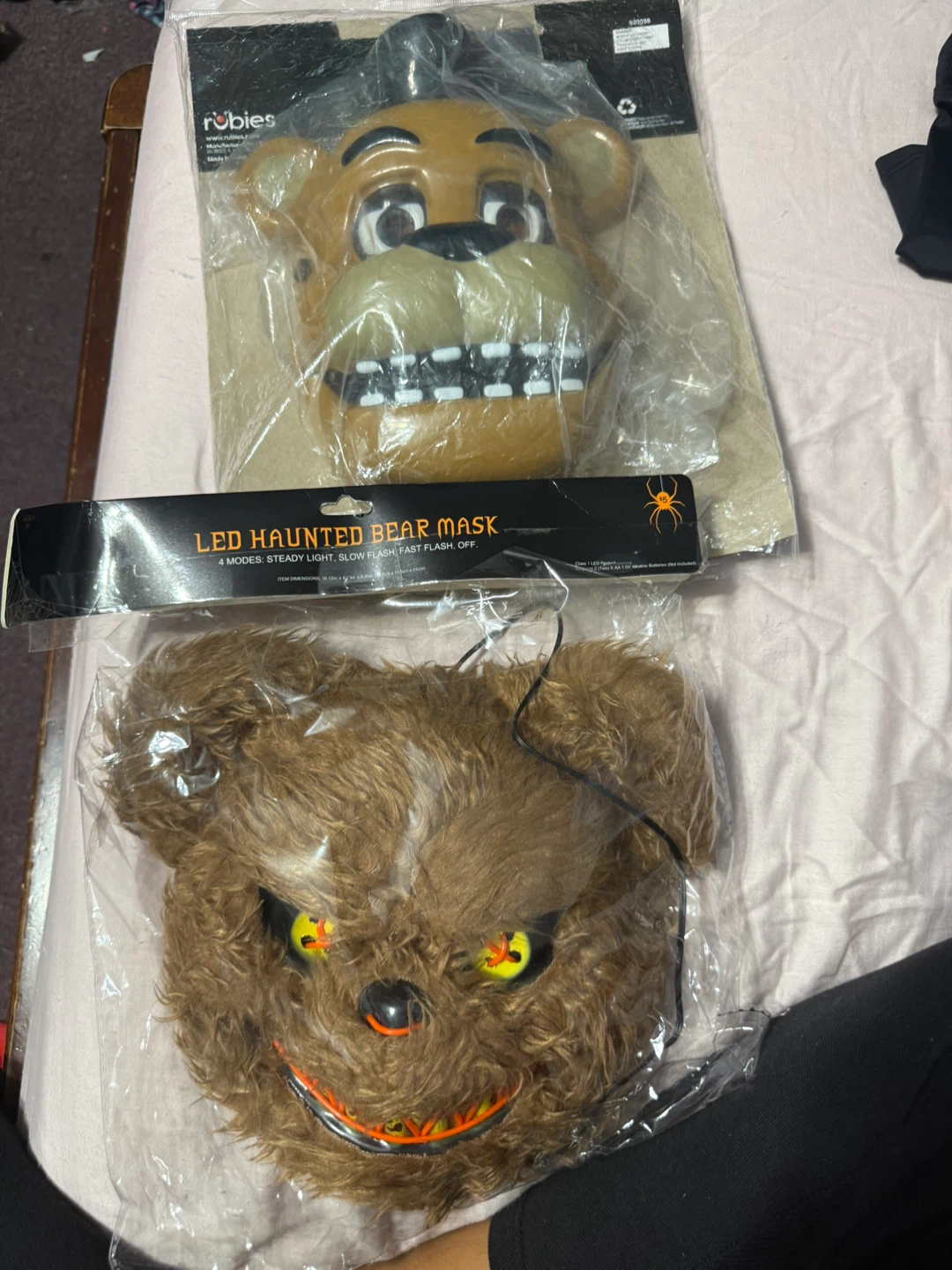 Rubies Five Nights at Freddy's Child Costume Medium - photo 4