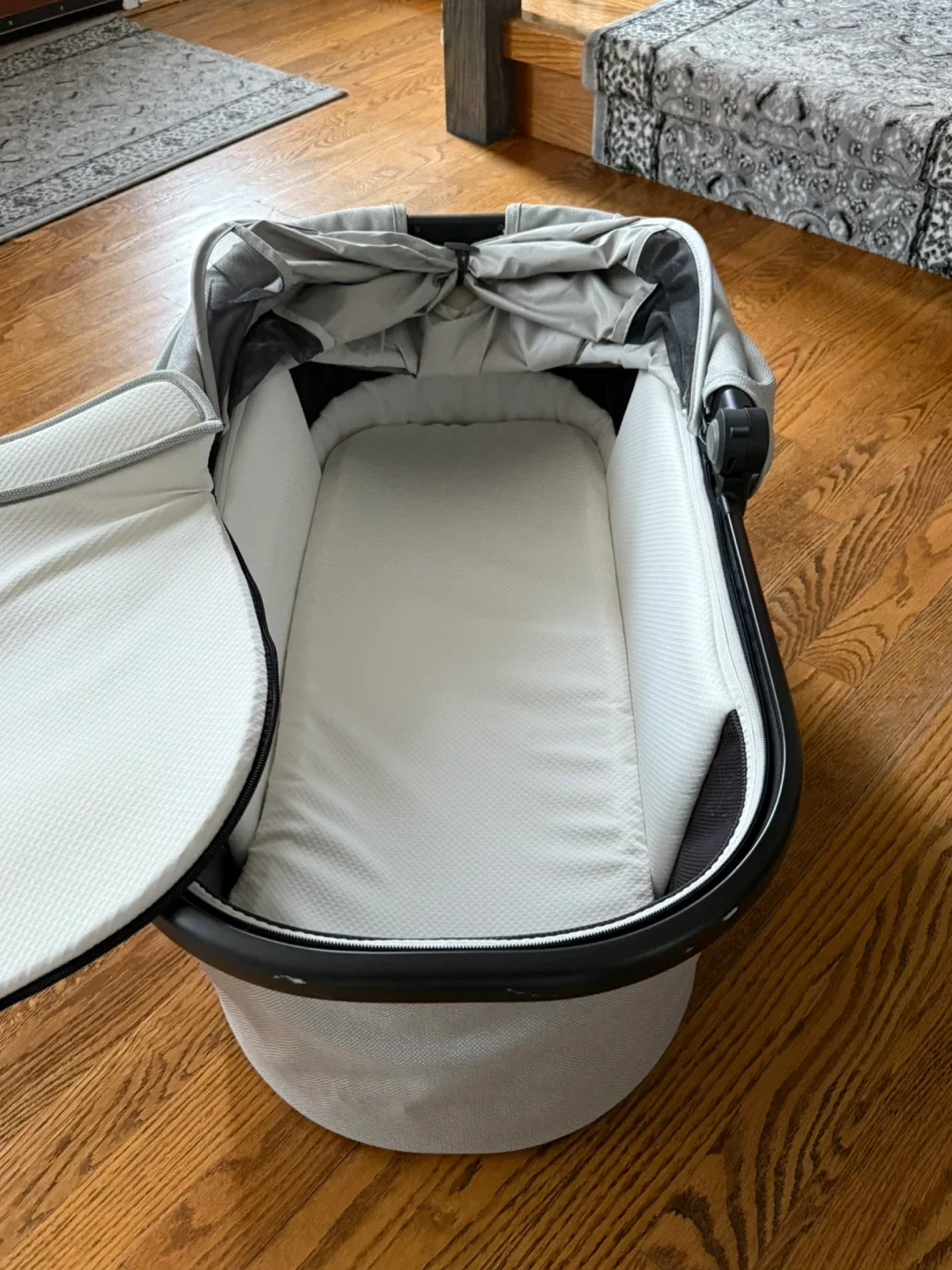 UPPAbaby Bassinet V3 image indicator(4)