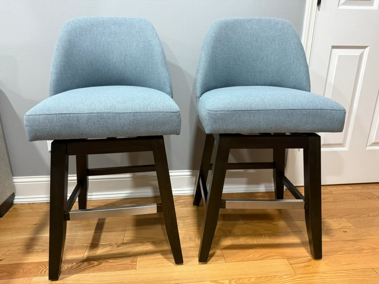 Madison Park Harmony Counter Stool  (Set of 2) image indicator(2)