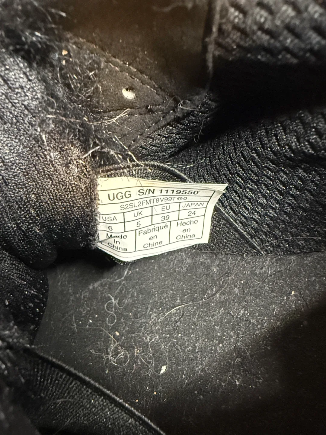 Ugg Black & Blue Sneakers - Women's Size 6 image indicator(5)