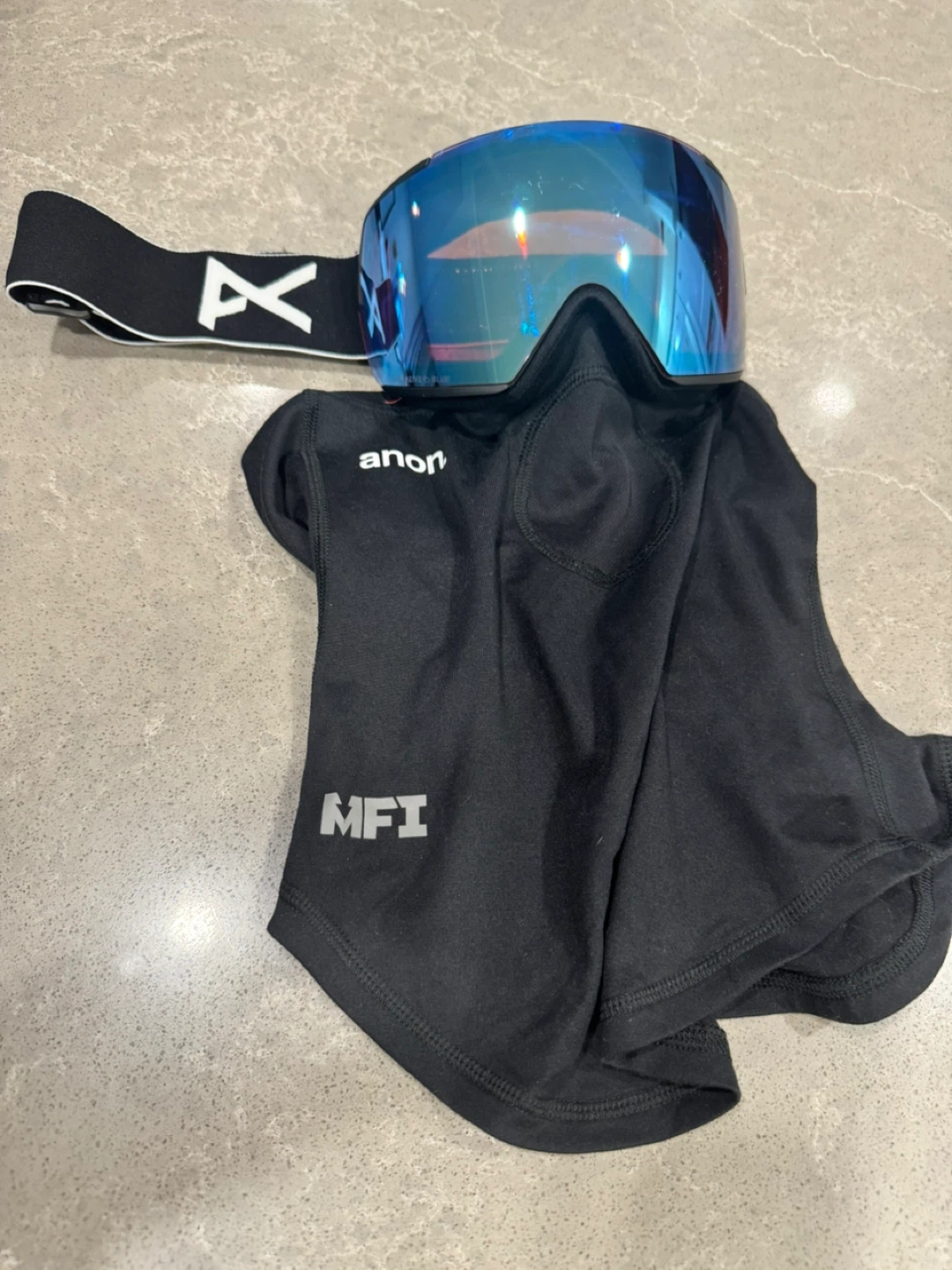 Anon M5 Snowboard/Ski Goggles (2 extra lenses) with box - photo 2