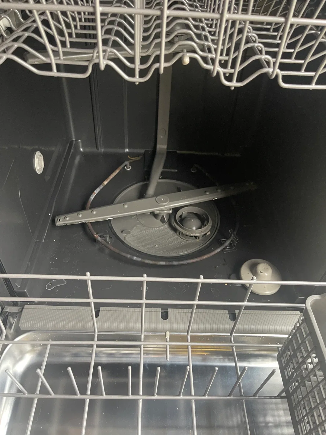 Whirlpool Dishwasher - Stainless Steel Finish🥕 image indicator(4)