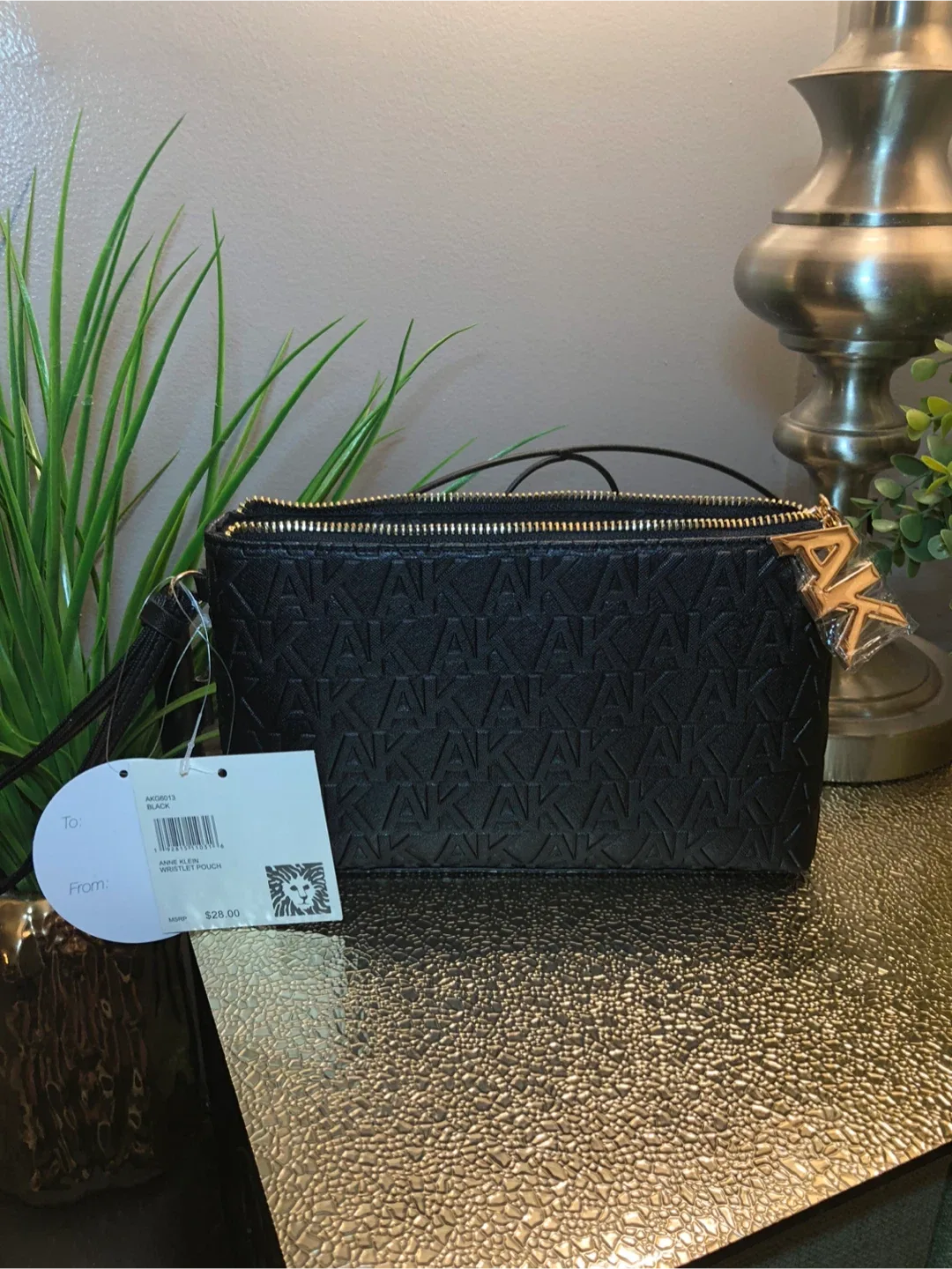 Anne Klein AK6013 Black Wristlet Pouch - New image indicator(3)