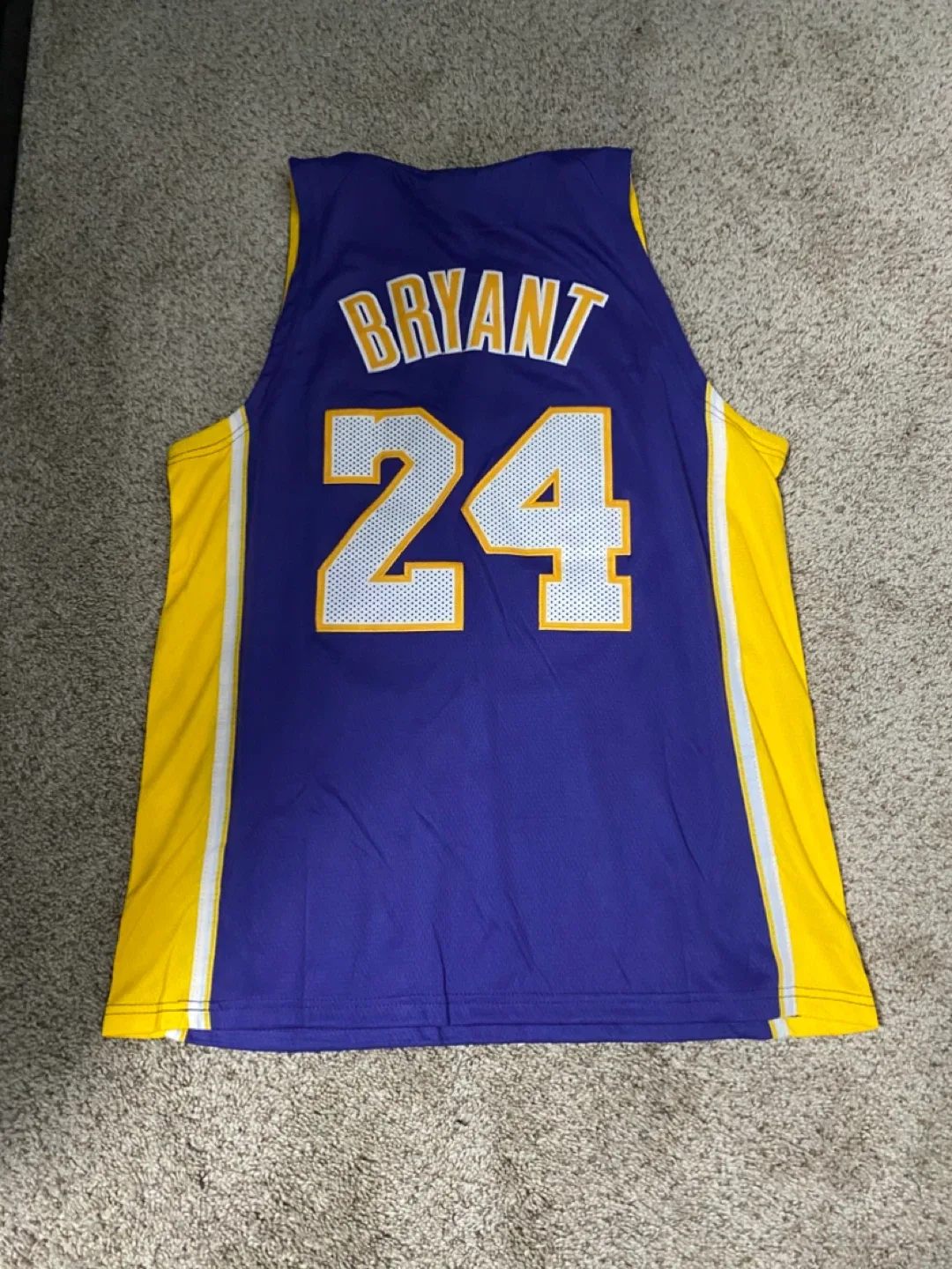 Mitchell & Ness Kobe Bryant Lakers Jersey image indicator(2)