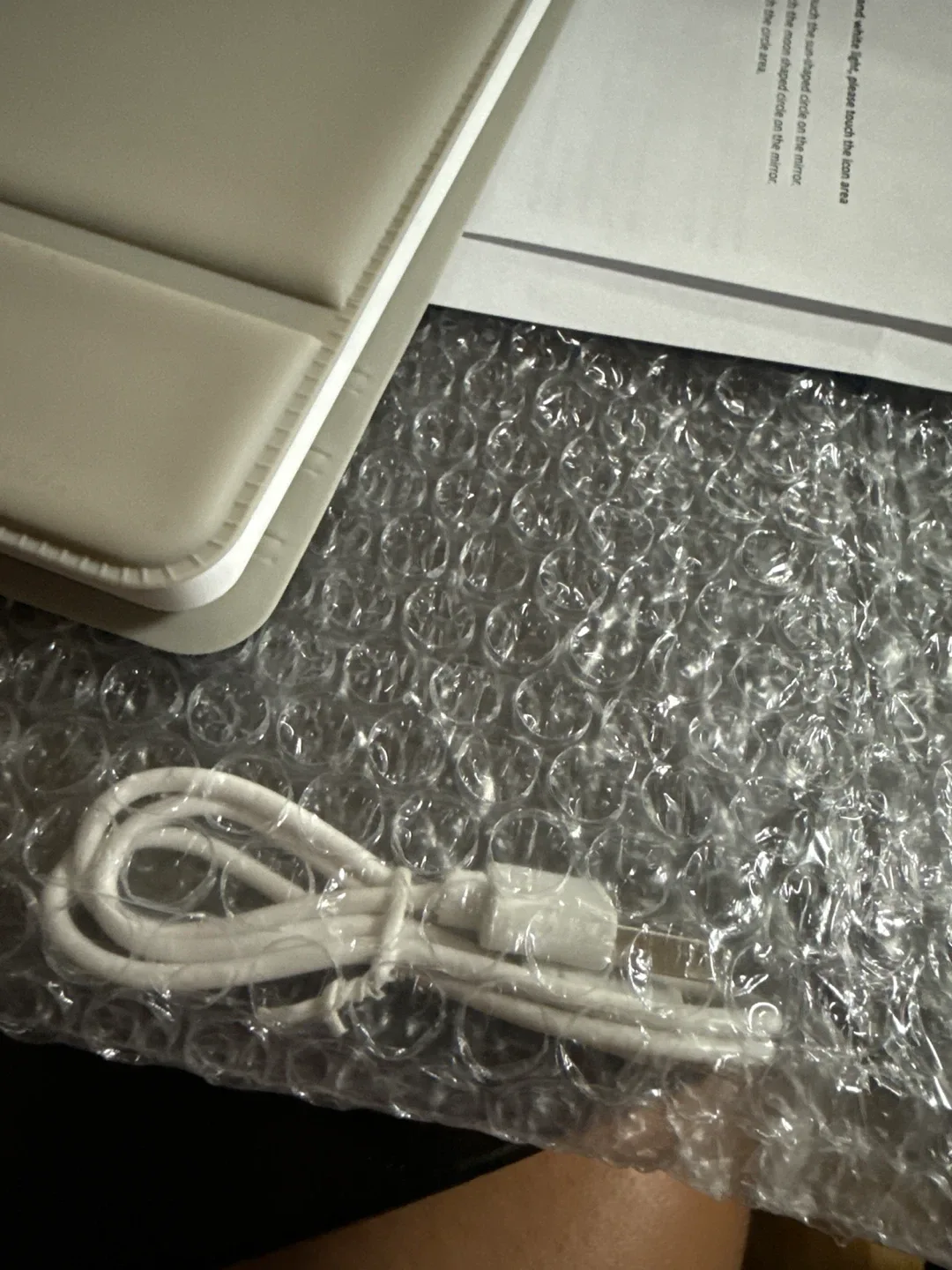 LED Travel Makeup Mirror with Box image indicator(3)