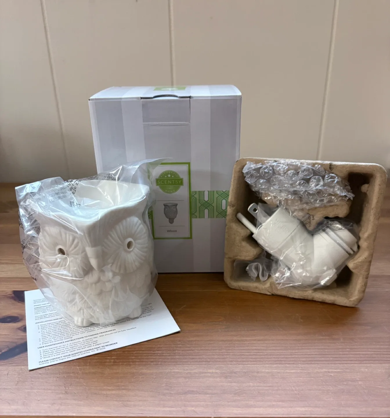 Scentsy Mini Wax Warmer - Whoot 🥕 image indicator(2)