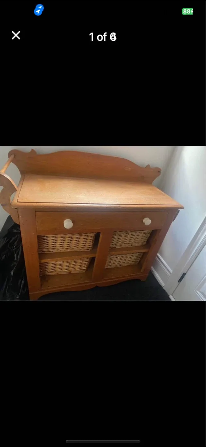 Wooden Sideboard Cabinet thumbnail
